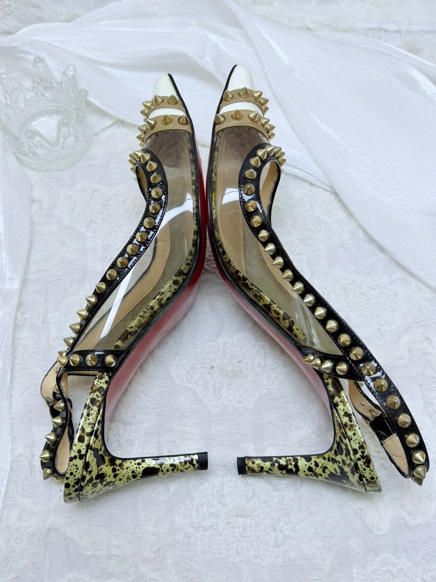 Christian Louboutin Christian Louboutin Limited Yellow Lowtop Sneakers Women Size US 9 / IT 39 - 5 Thumbnail