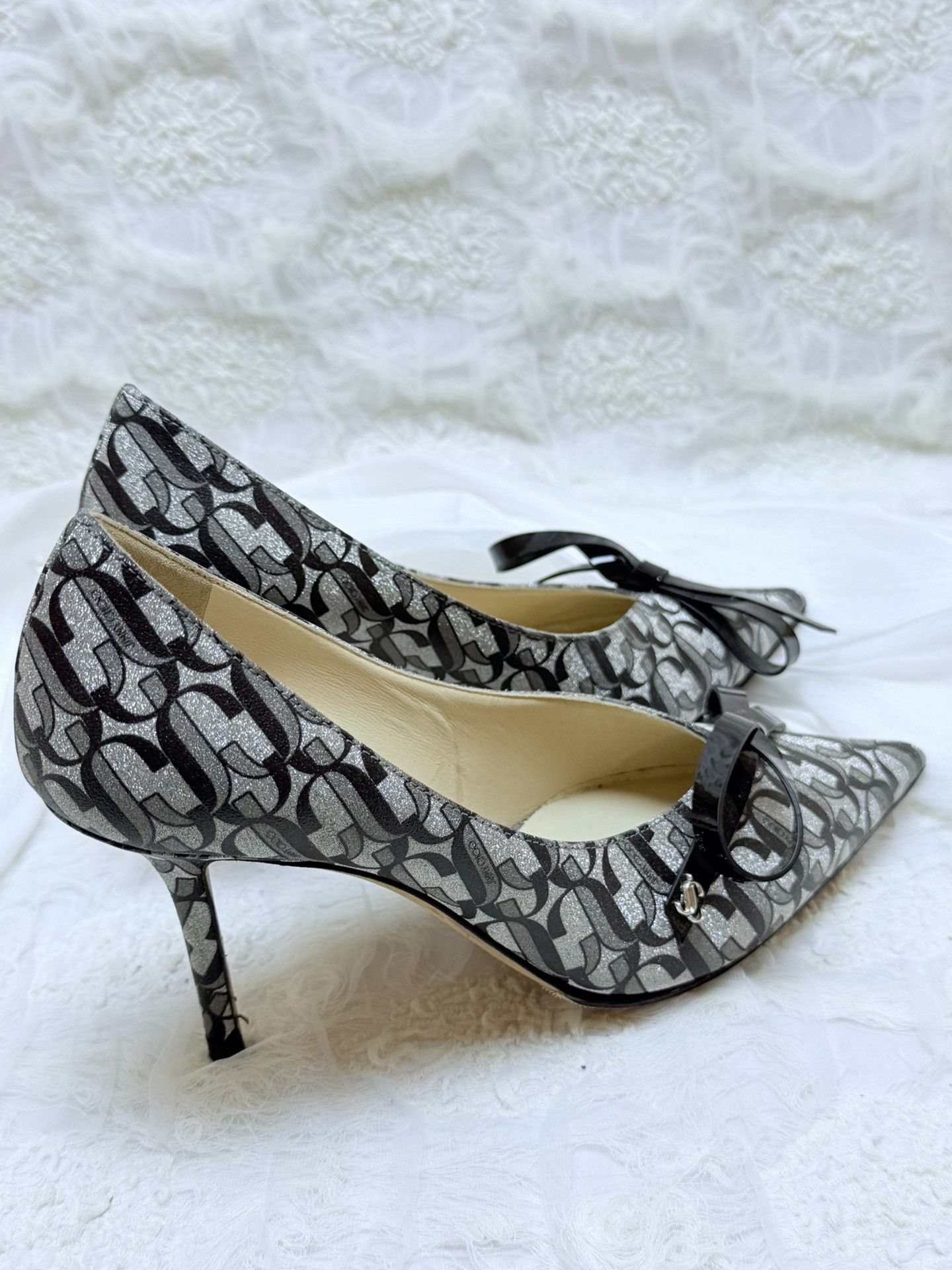 Jimmy Choo Jimmy Choo Lowtop Sneakers us_5 Women Size US 5 / IT 35 - 2 Thumbnail