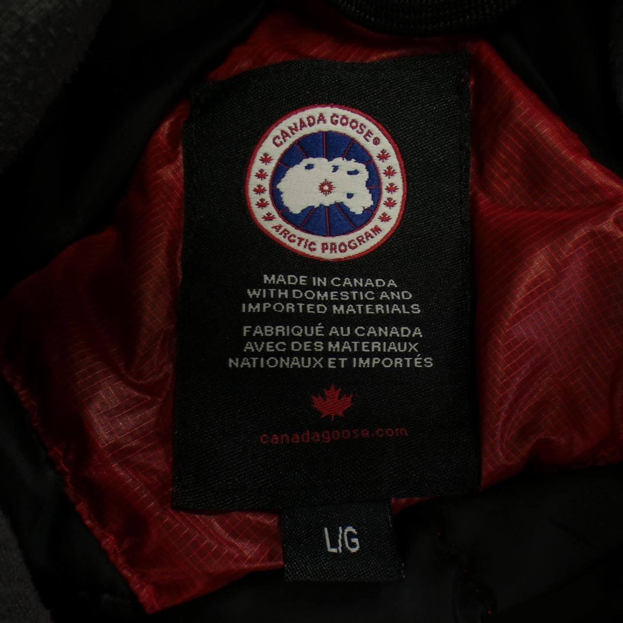 Canada Goose Canada Goose Canada Goose Hybridge Lite Down Jacket Textile Outerwear 2701M DUTY FREE for USA Size ONE SIZE - 4 Thumbnail