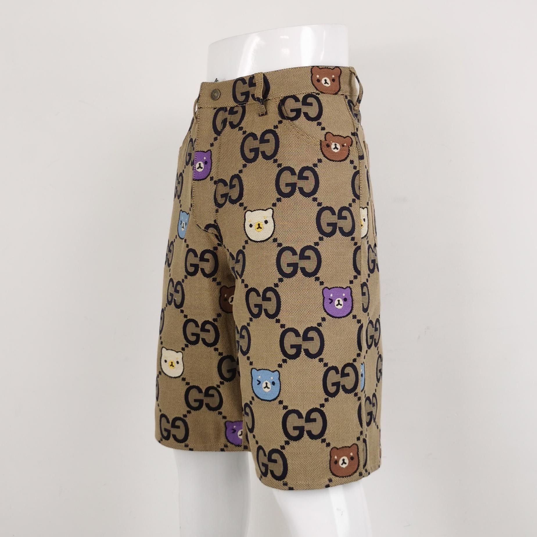 Gucci Gucci Reversible GG Bear Print Shorts Size 30 Size US 30 / EU 46 - 2 Thumbnail