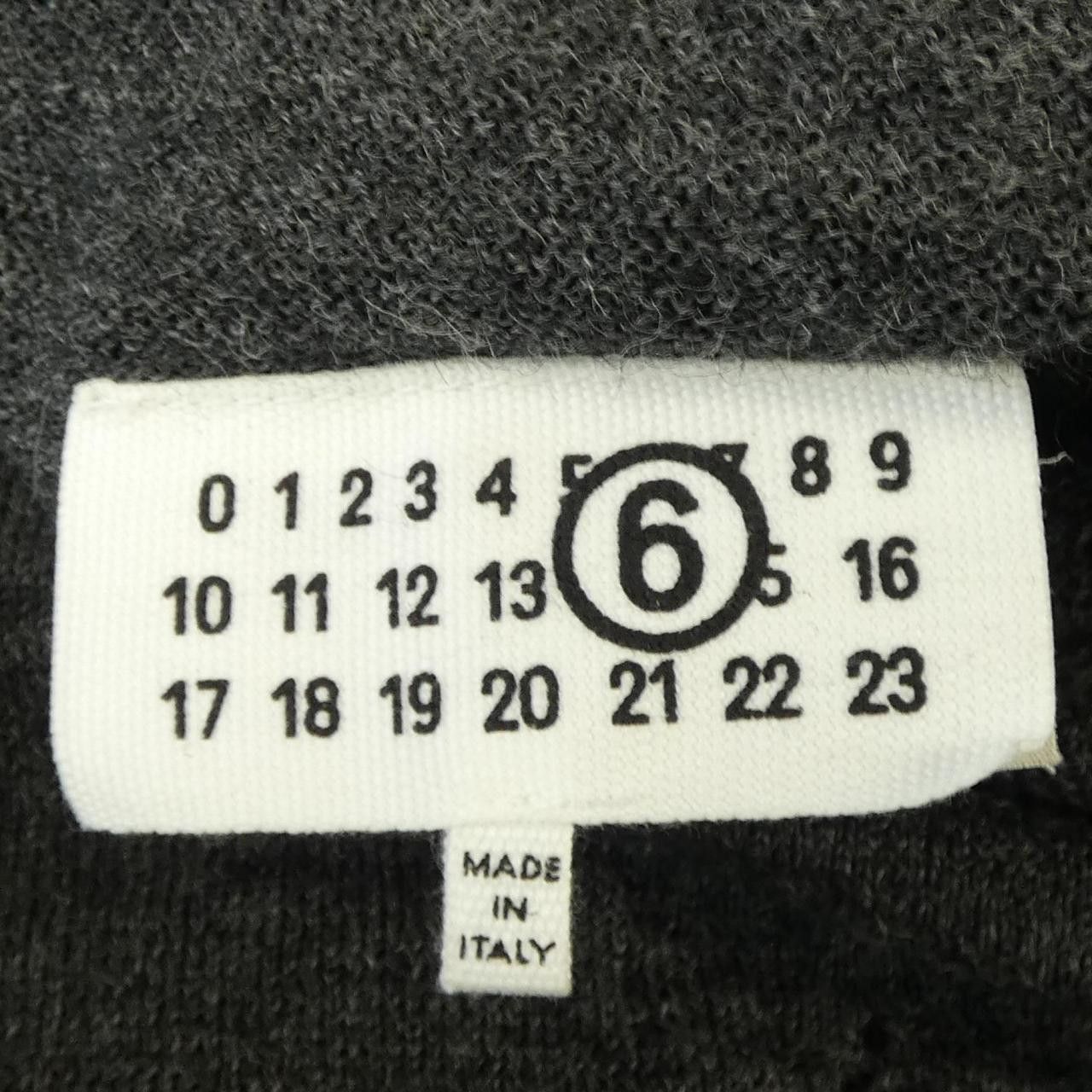 Maison Margiela MM6 Maison Margiela MM6 Maison Margiela Knitwear Textile Tops S52HA0299 DUTY FREE for USA Size ONE SIZE - 4 Thumbnail
