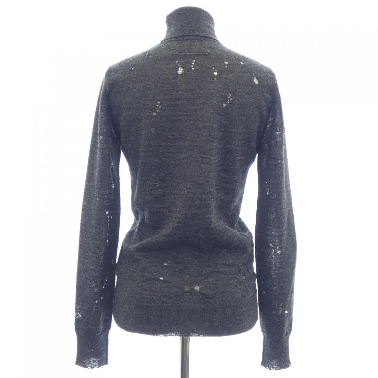 Maison Margiela MM6 Maison Margiela MM6 Maison Margiela Knitwear Textile Tops S52HA0299 DUTY FREE for USA Size ONE SIZE - 2 Thumbnail
