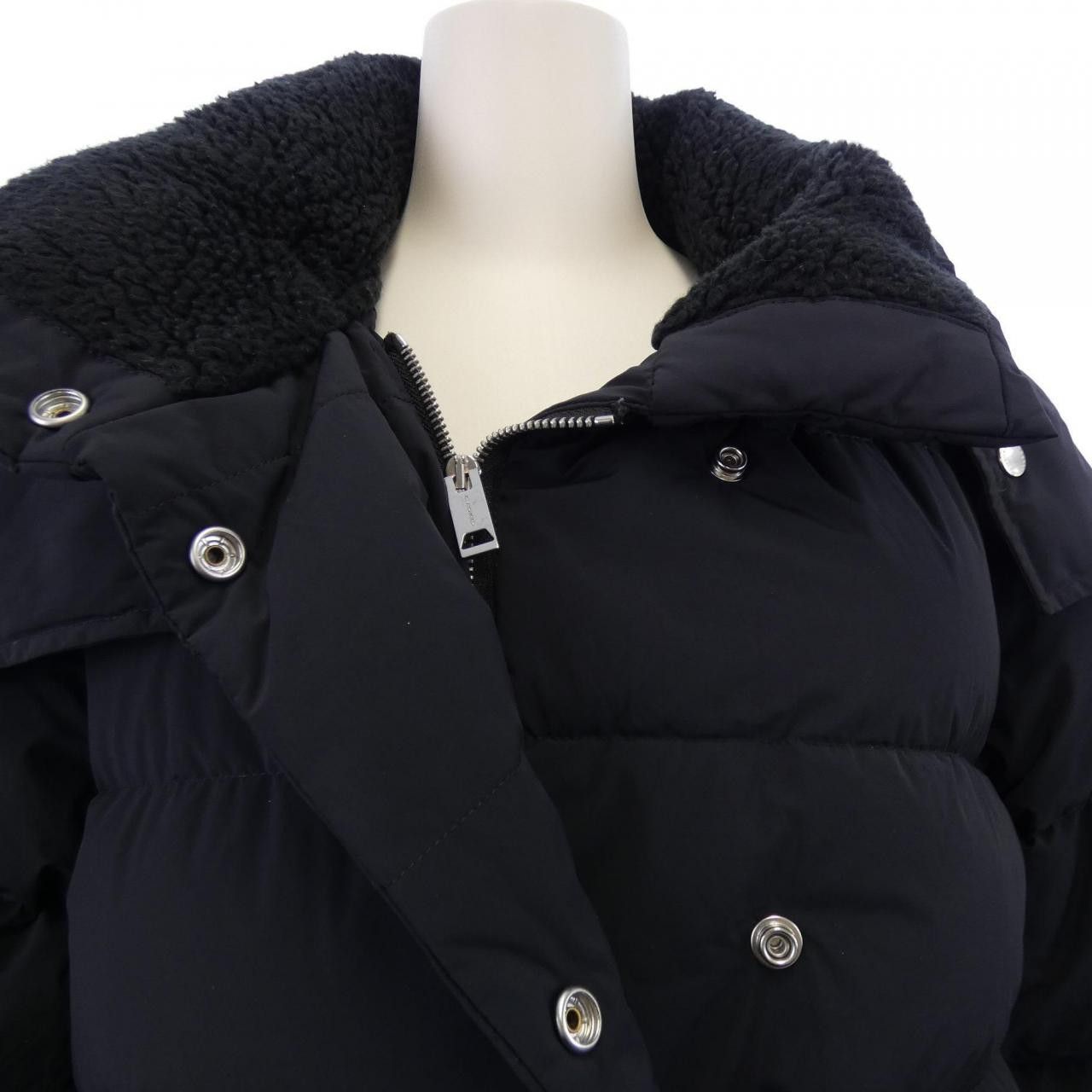 Burberry Burberry Burberry Down Coat Textile Outerwear 80219781 DUTY FREE for USA Size ONE SIZE - 7 Thumbnail