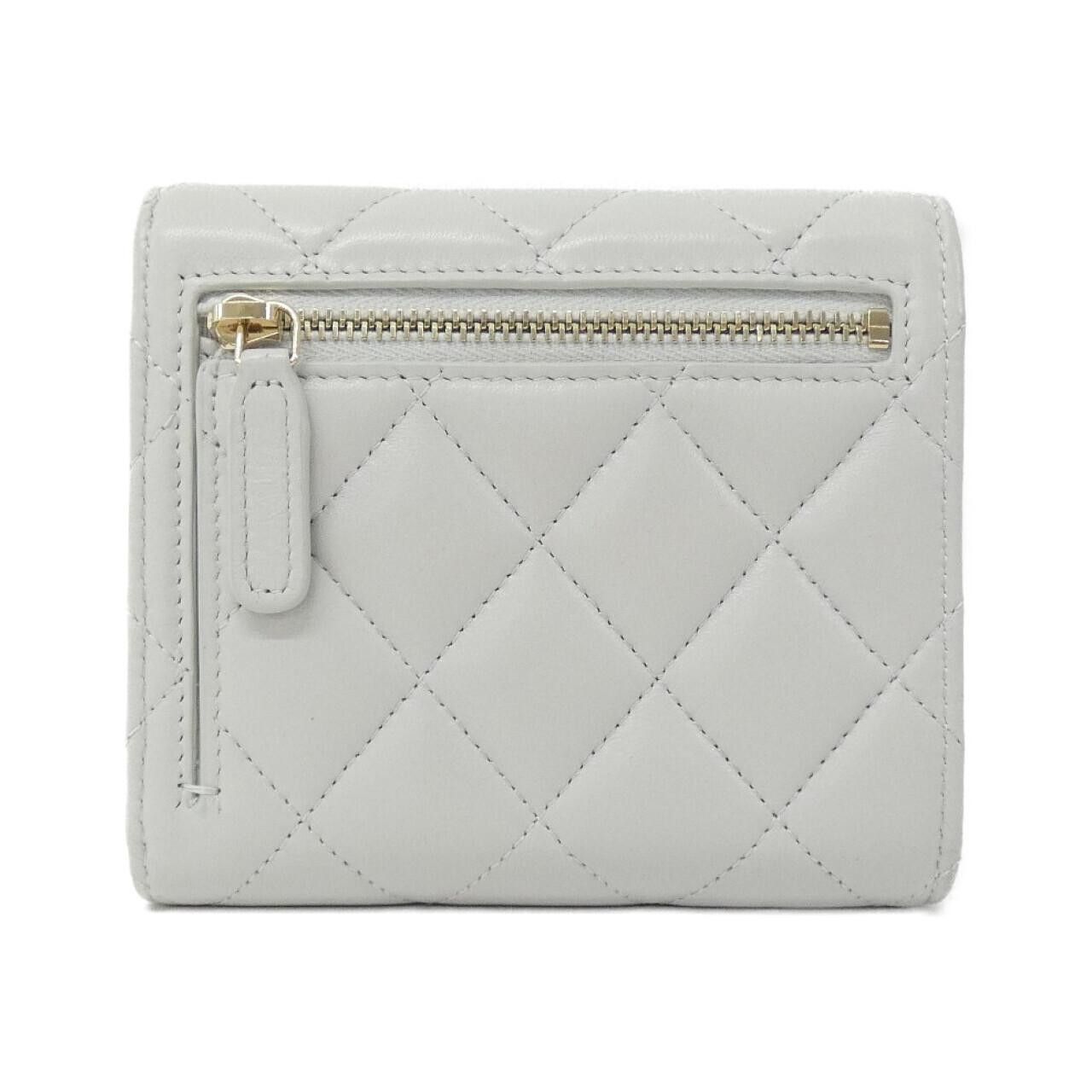 Chanel Chanel Chanel Lambskin Wallet Leather Short Wallet DUTY FREE for USA Size ONE SIZE - 2 Thumbnail