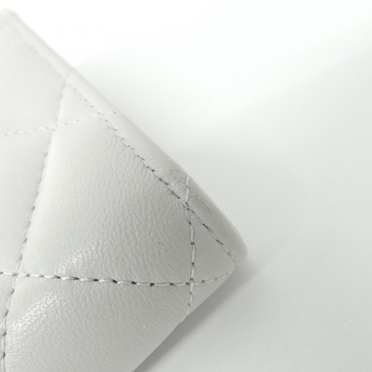 Chanel Chanel Chanel Lambskin Wallet Leather Short Wallet DUTY FREE for USA Size ONE SIZE - 3 Thumbnail