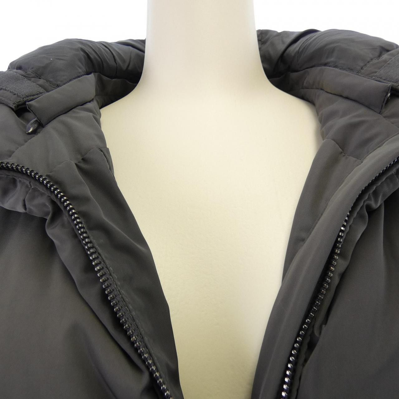 Moncler Moncler Moncler RENNE Down Coat Textile Outerwear RENNE DUTY FREE for USA Size ONE SIZE - 5 Thumbnail