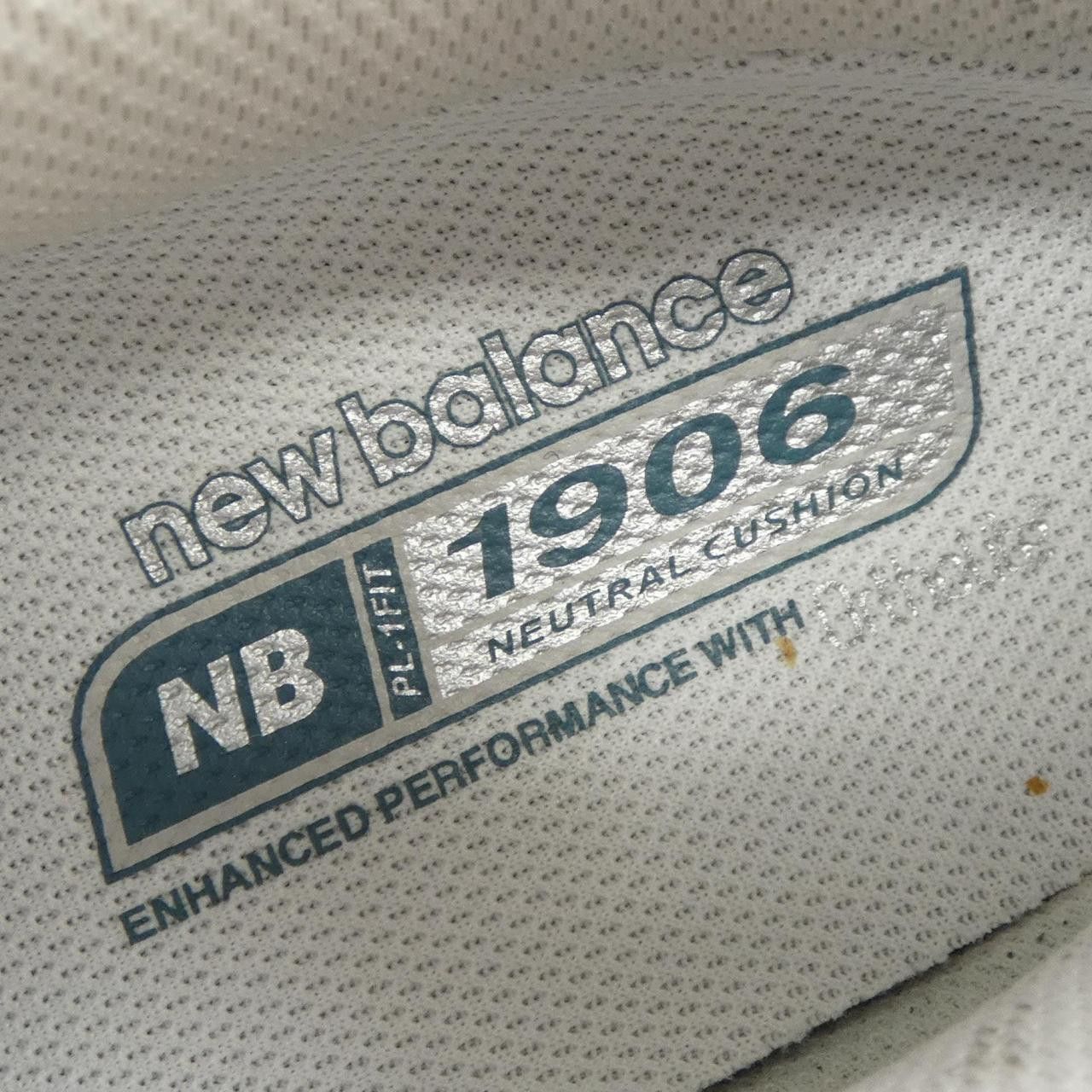 Other Other New Balance M1906REE Sneakers Plastic / Synthetic Shoes M1906REE DUTY FREE for USA Size ONE SIZE - 6 Thumbnail