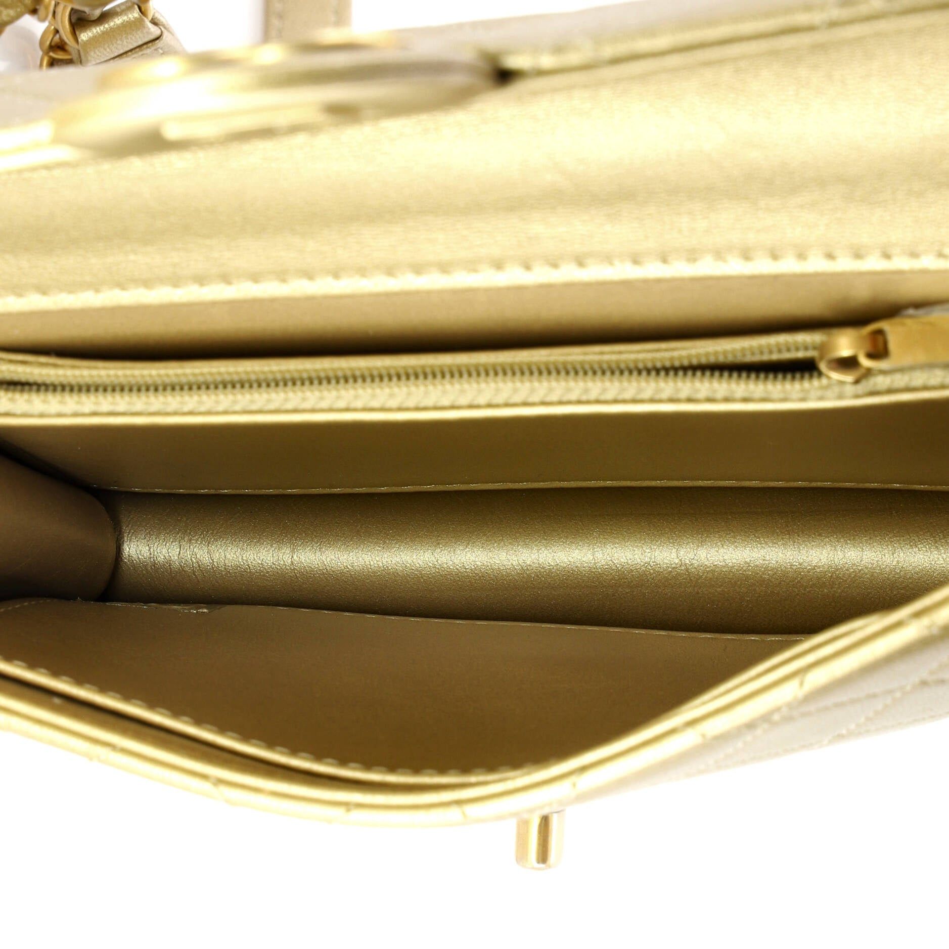 Chanel Chic Pearls Flap Bag Size ONE SIZE - 6 Thumbnail
