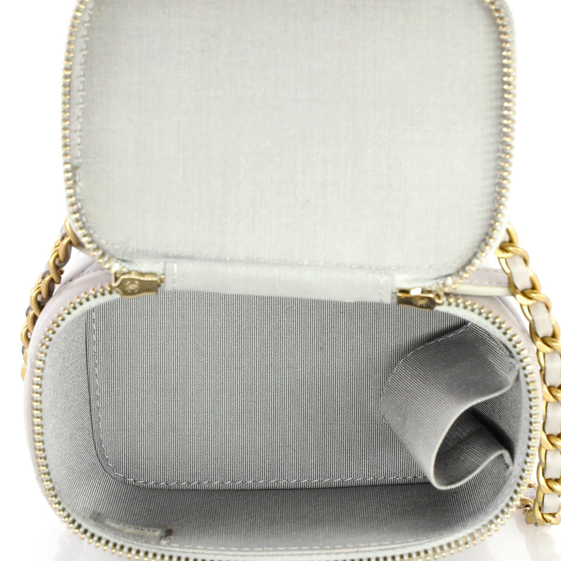 Chanel Classic Top Handle Vanity Case with Chain Size ONE SIZE - 5 Thumbnail