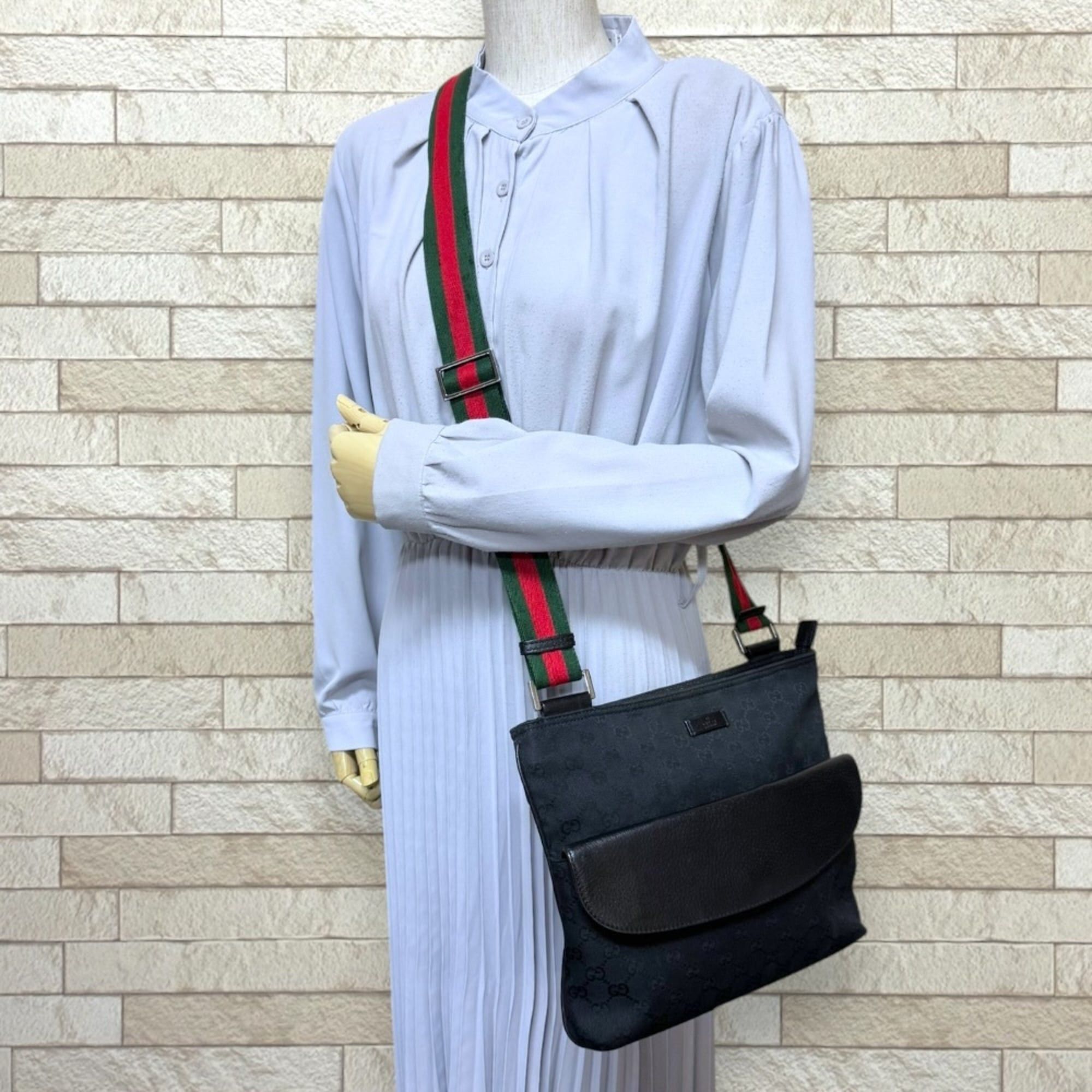 Gucci Gucci GG Canvas Shoulder Bag, 256100, Black, Women's, GUCCI Size ONE SIZE - 2 Thumbnail