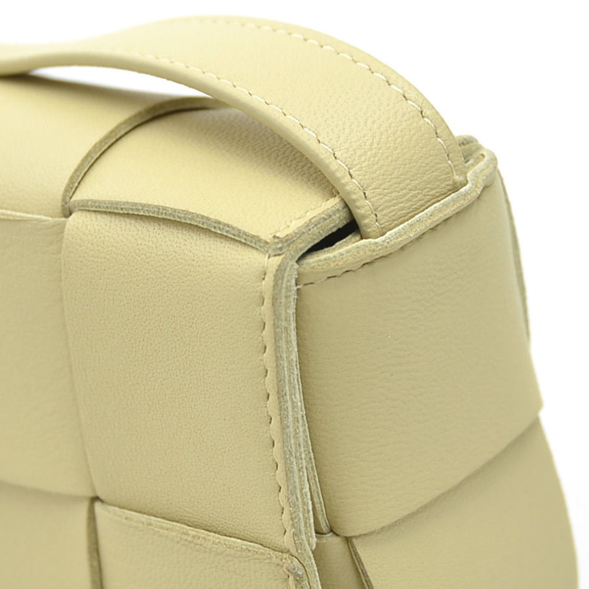 Bottega Veneta Bottega Veneta shoulder bag, Candy Cassette design, leather, beige, women's, h32162k Size ONE SIZE - 9 Thumbnail