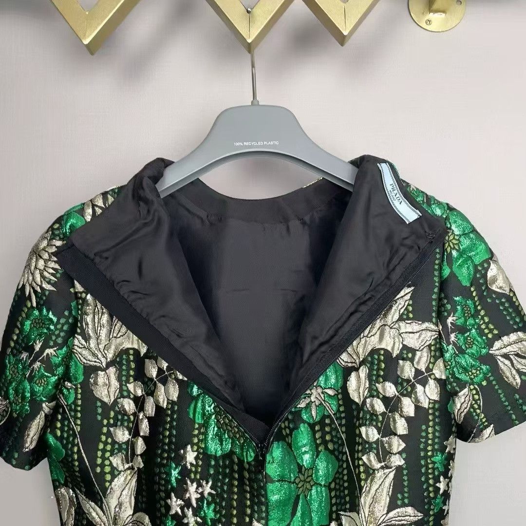 Prada PRADA 2016 Resort Floral Embroidery Top Size S / US 4 / IT 40 - 4 Thumbnail