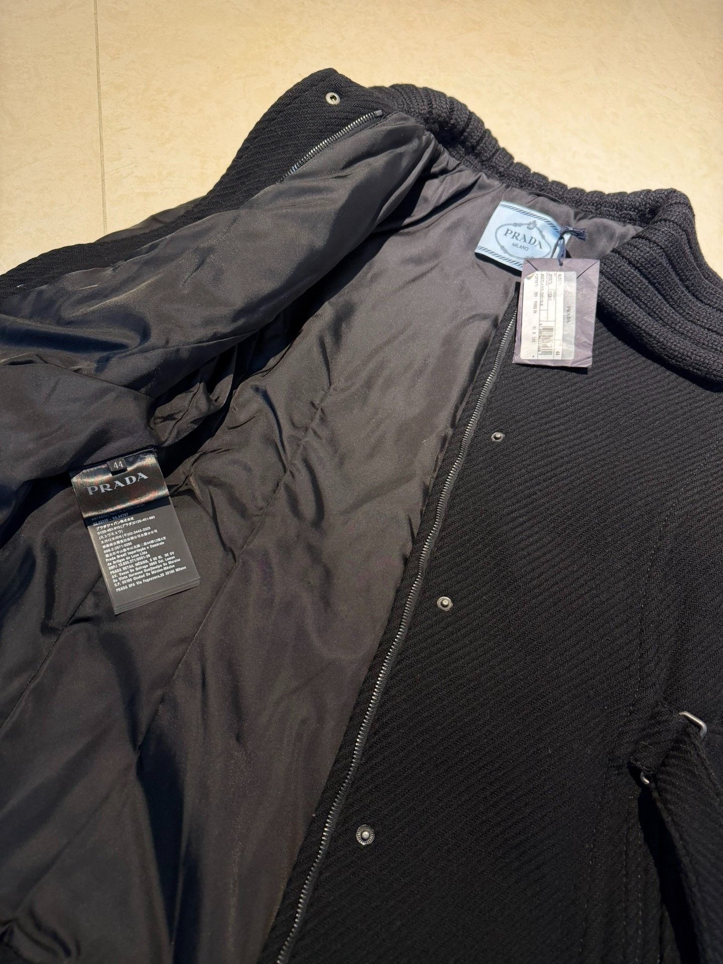 Prada Prada Thick Fur Collar Zip Jacket Size US S / EU 44-46 / 1 - 4 Thumbnail
