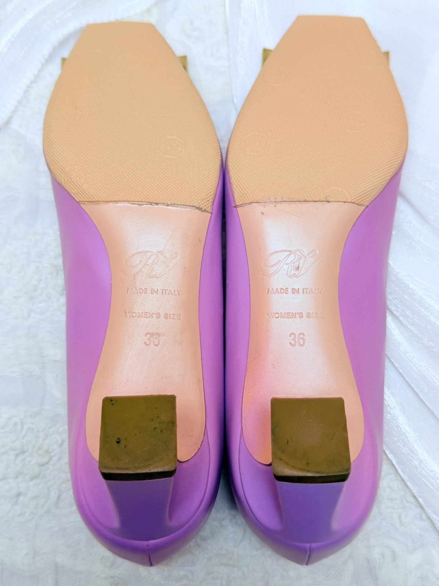 Roger Vivier Roger Vivier Retro Purple Lowtop Sneakers us_6 Women Size US 6 / IT 36 - 6 Thumbnail
