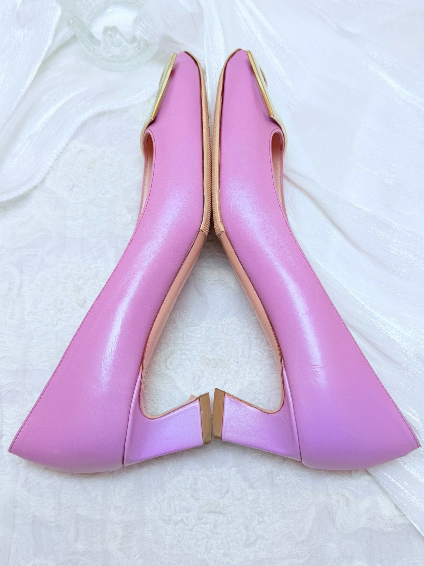 Roger Vivier Roger Vivier Retro Purple Lowtop Sneakers us_6 Women Size US 6 / IT 36 - 5 Thumbnail