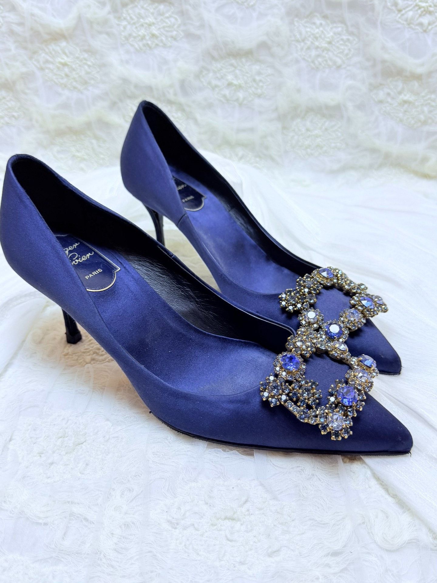 Roger Vivier Roger Vivier Retro Blue Lowtop Sneakers us_6-5 Women Size US 6.5 / IT 36.5 - 2 Thumbnail