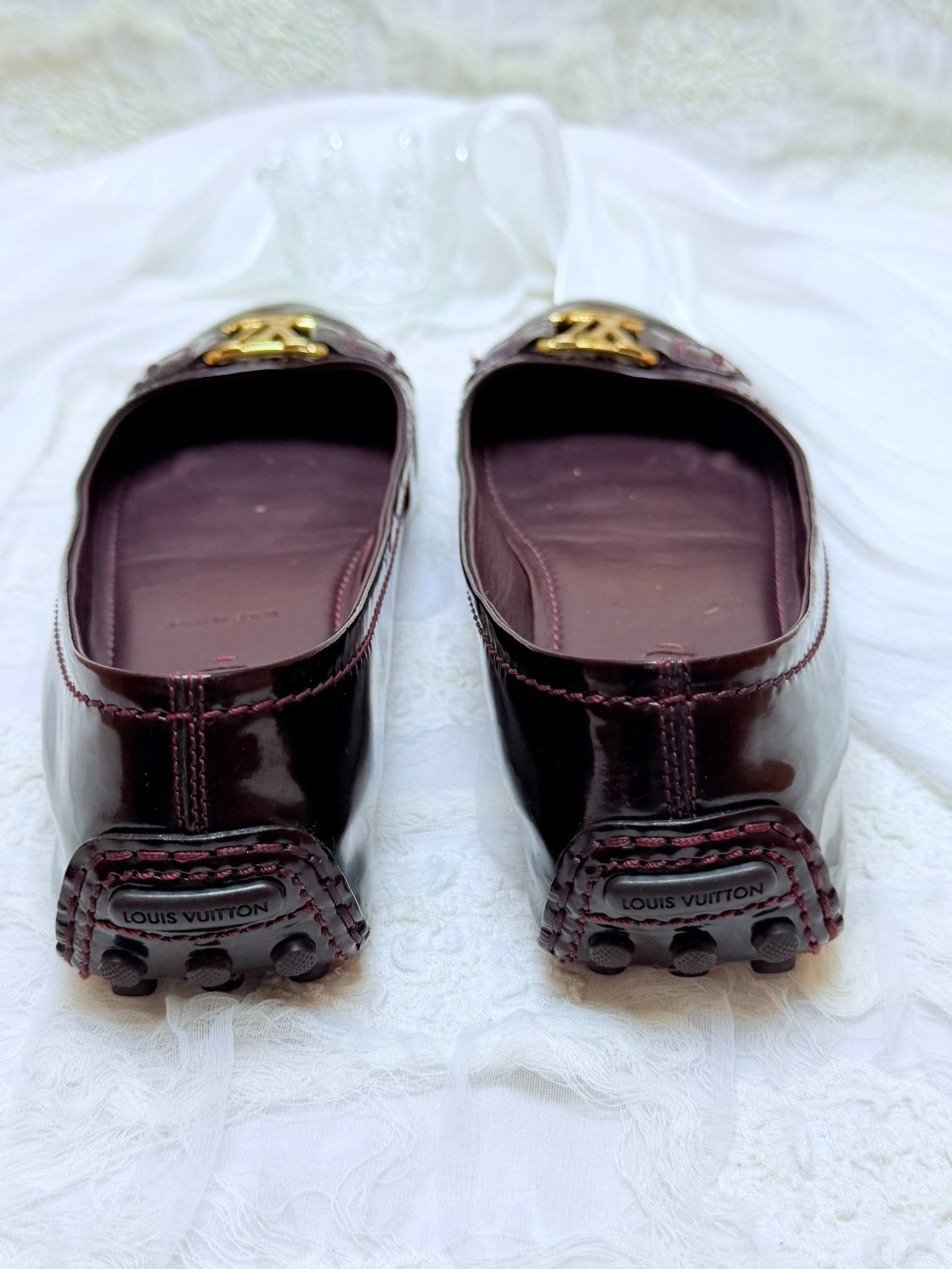 Louis Vuitton Louis Vuitton Patent Red Lowtop Sneakers us_7 Women Size US 7 / IT 37 - 6 Thumbnail
