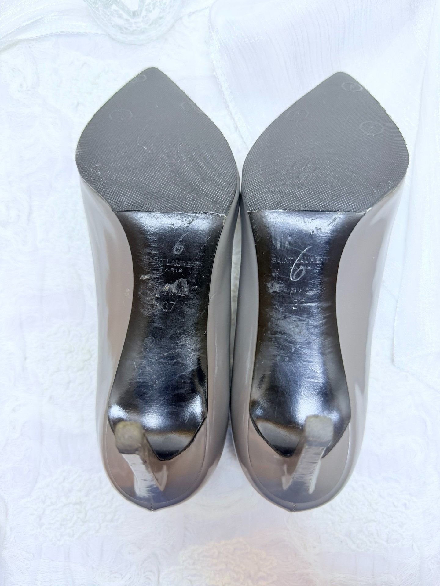 Saint Laurent Paris Saint Laurent Paris Patent Gray Lowtop Sneakers us_7 Women Size US 7 / IT 37 - 7 Thumbnail