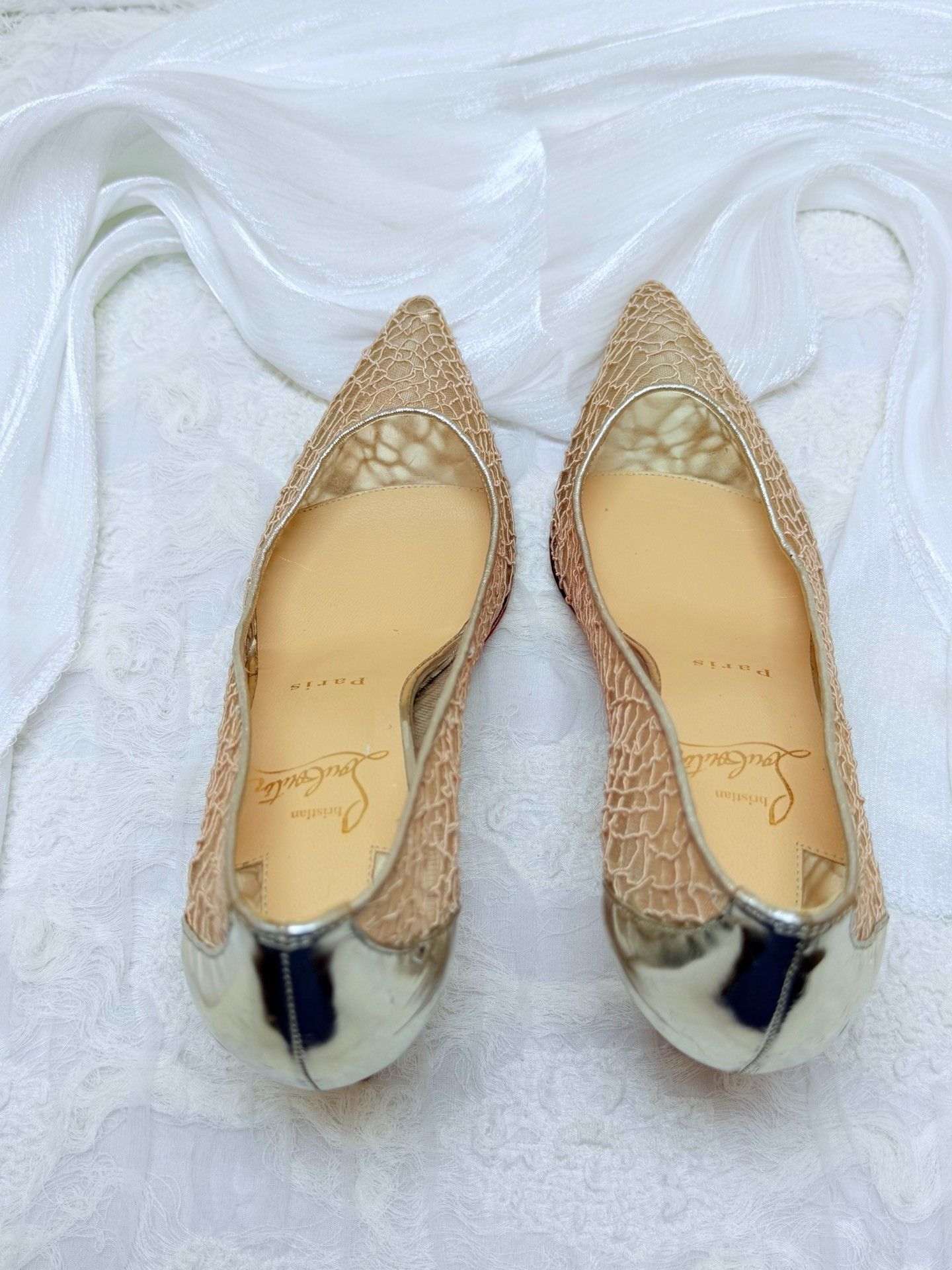 Christian Louboutin Christian Louboutin Mesh Gold Lowtop Sneakers us_8-5 Women Size US 8.5 / IT 38.5 - 4 Thumbnail