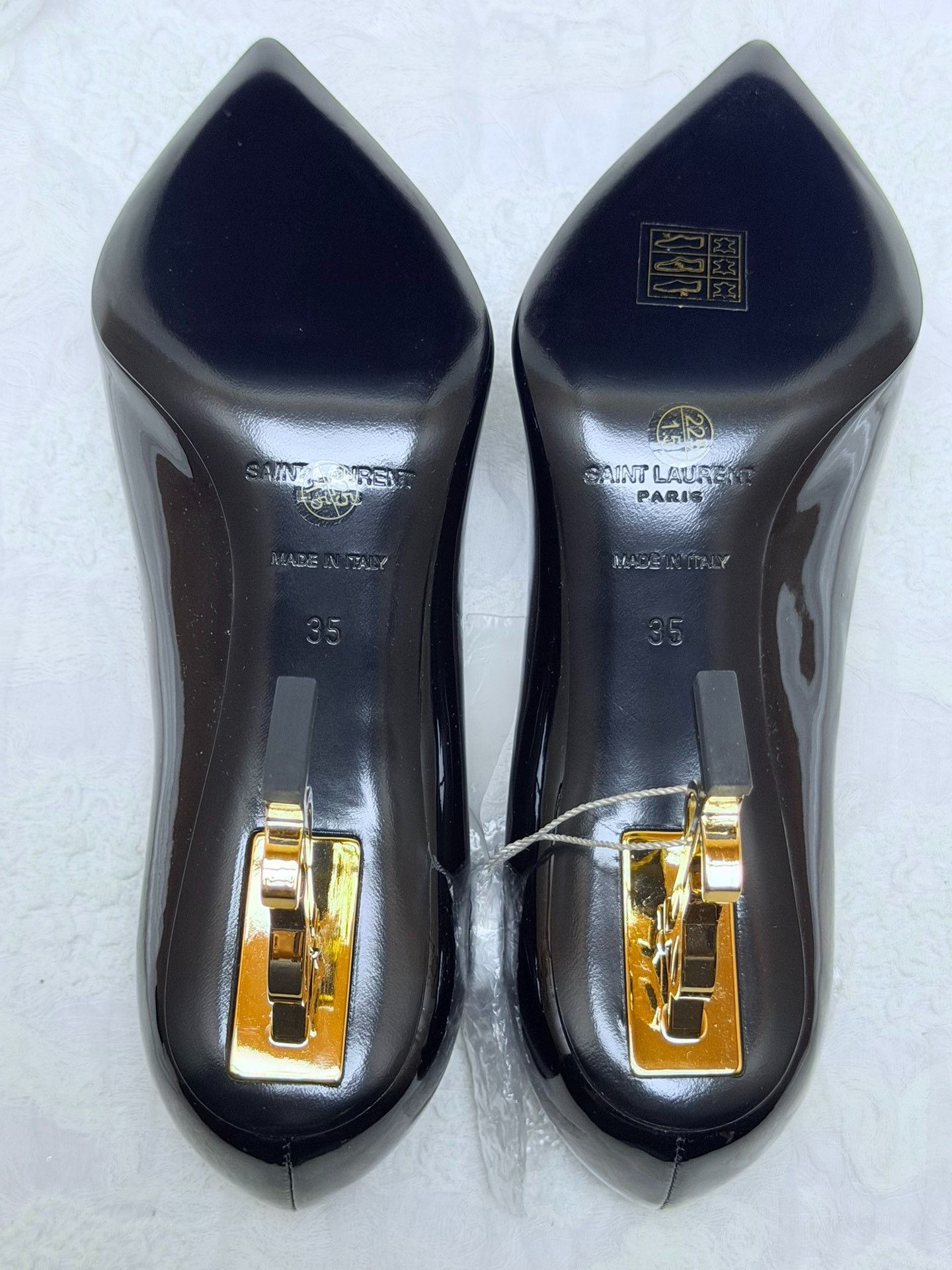 Saint Laurent Paris Saint Laurent Paris Patent Gold Lowtop Sneakers us_5 Women Size US 5 / IT 35 - 8 Thumbnail