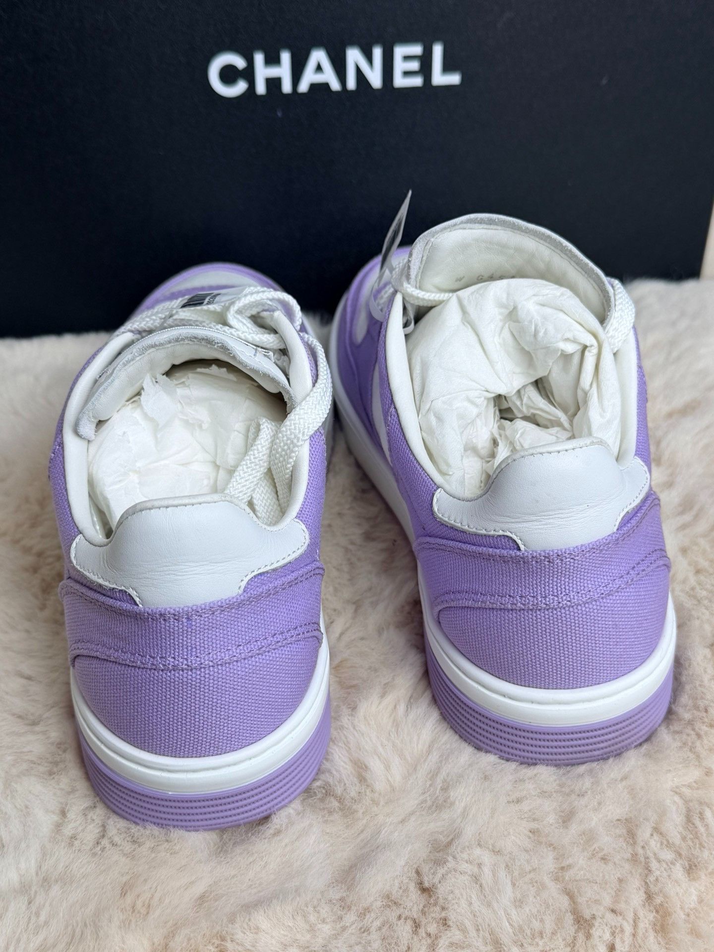 Chanel Chanel Multi Lowtop Sneakers us_6 Women Size US 6 / IT 36 - 4 Thumbnail