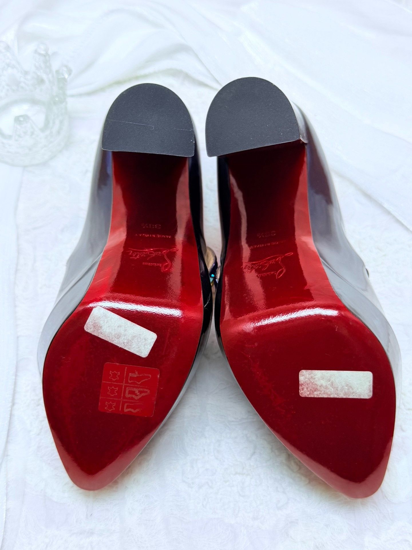 Christian Louboutin Christian Louboutin Purple Lowtop Sneakers us_8-5 Women Size US 8.5 / IT 38.5 - 7 Thumbnail
