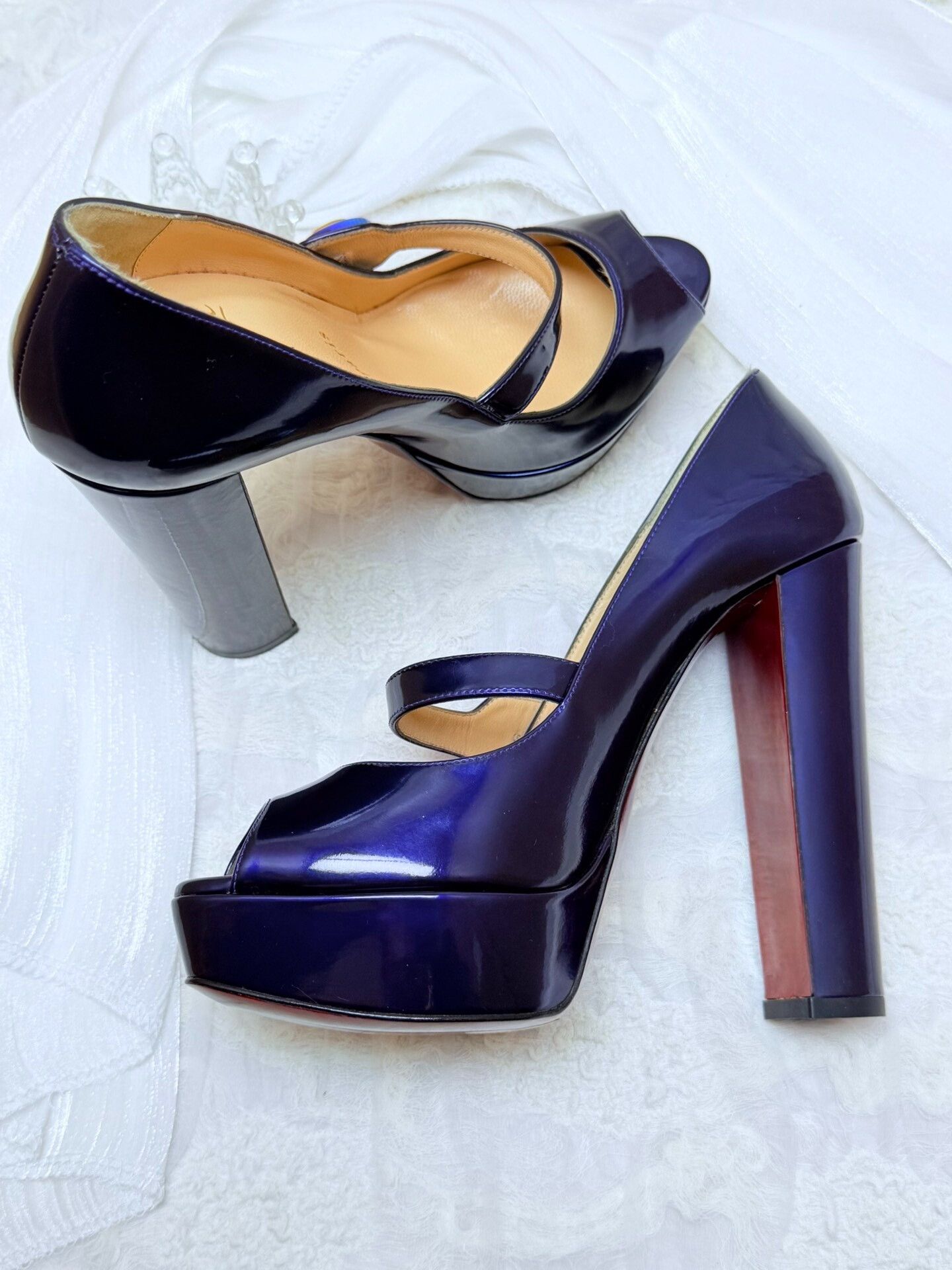 Christian Louboutin Christian Louboutin Purple Lowtop Sneakers us_8-5 Women Size US 8.5 / IT 38.5 - 5 Thumbnail