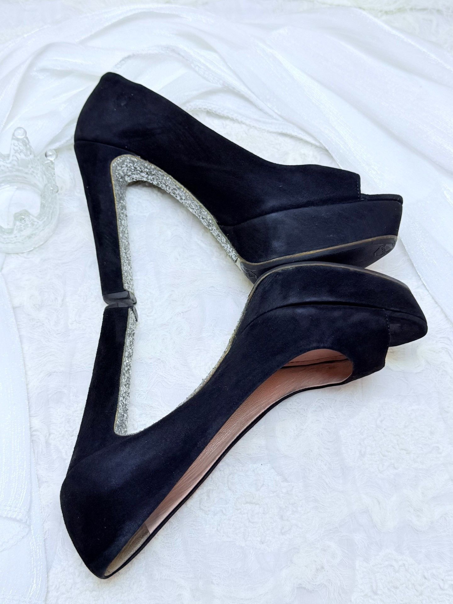 Miu Miu Miu Miu Suede Black Lowtop Sneakers it_34-5 Women Size US 4.5 / IT 34.5 - 4 Thumbnail