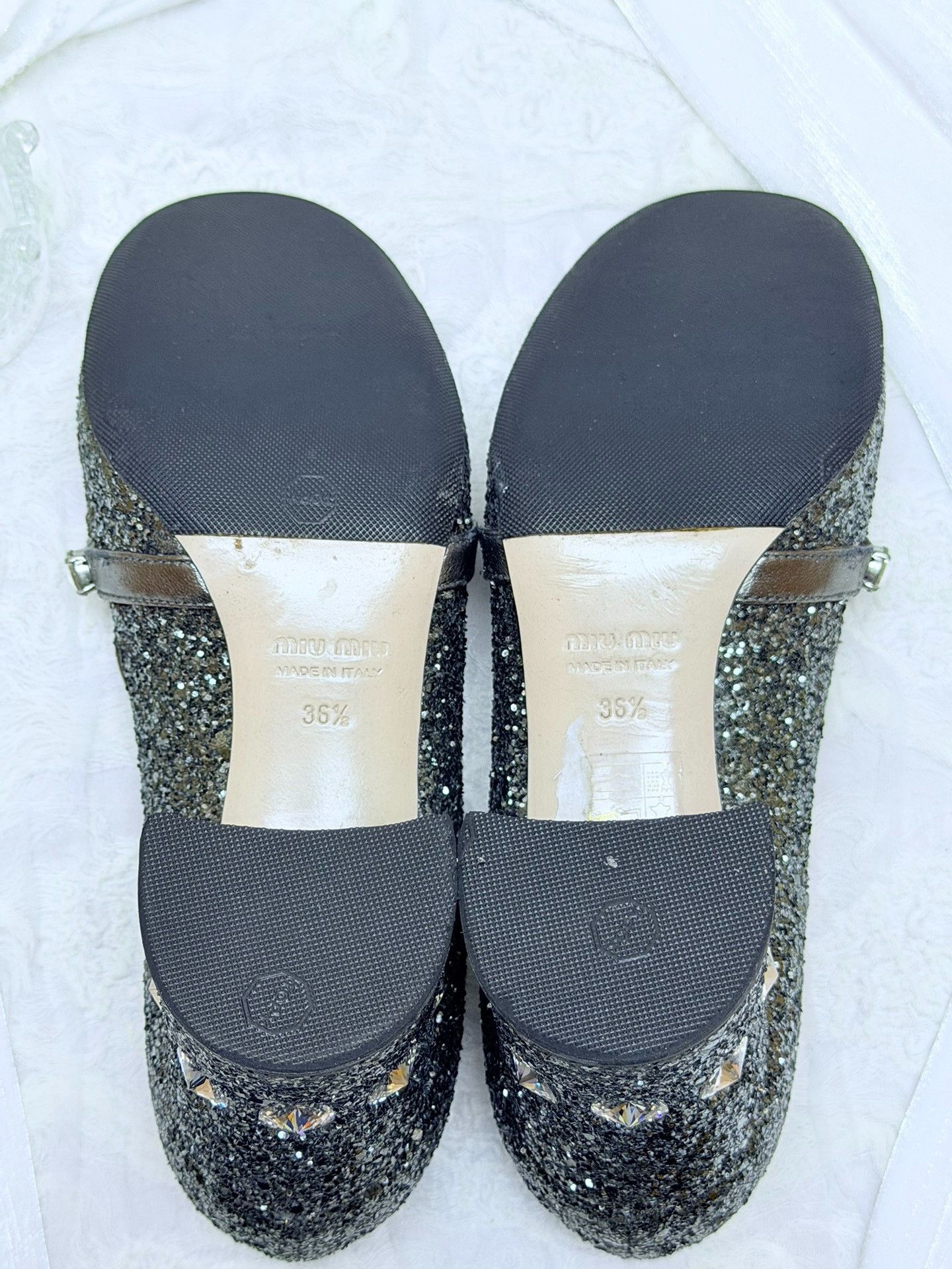 Miu Miu Miu Miu Lowtop Sneakers us_6-5 Women Size US 6.5 / IT 36.5 - 6 Thumbnail