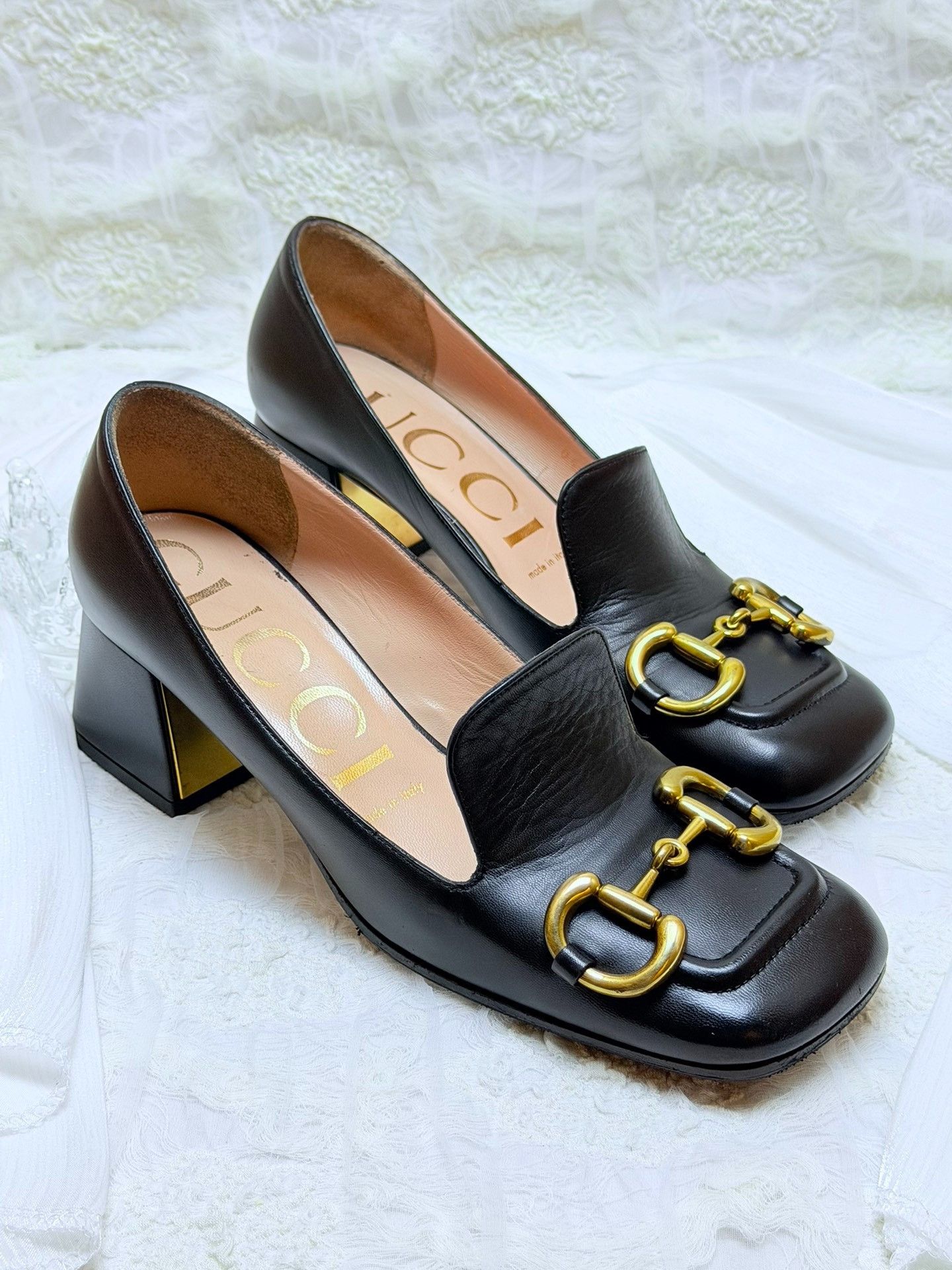 Gucci Gucci Gold Lowtop Sneakers us_6-5 Women Size US 6.5 / IT 36.5 - 2 Thumbnail