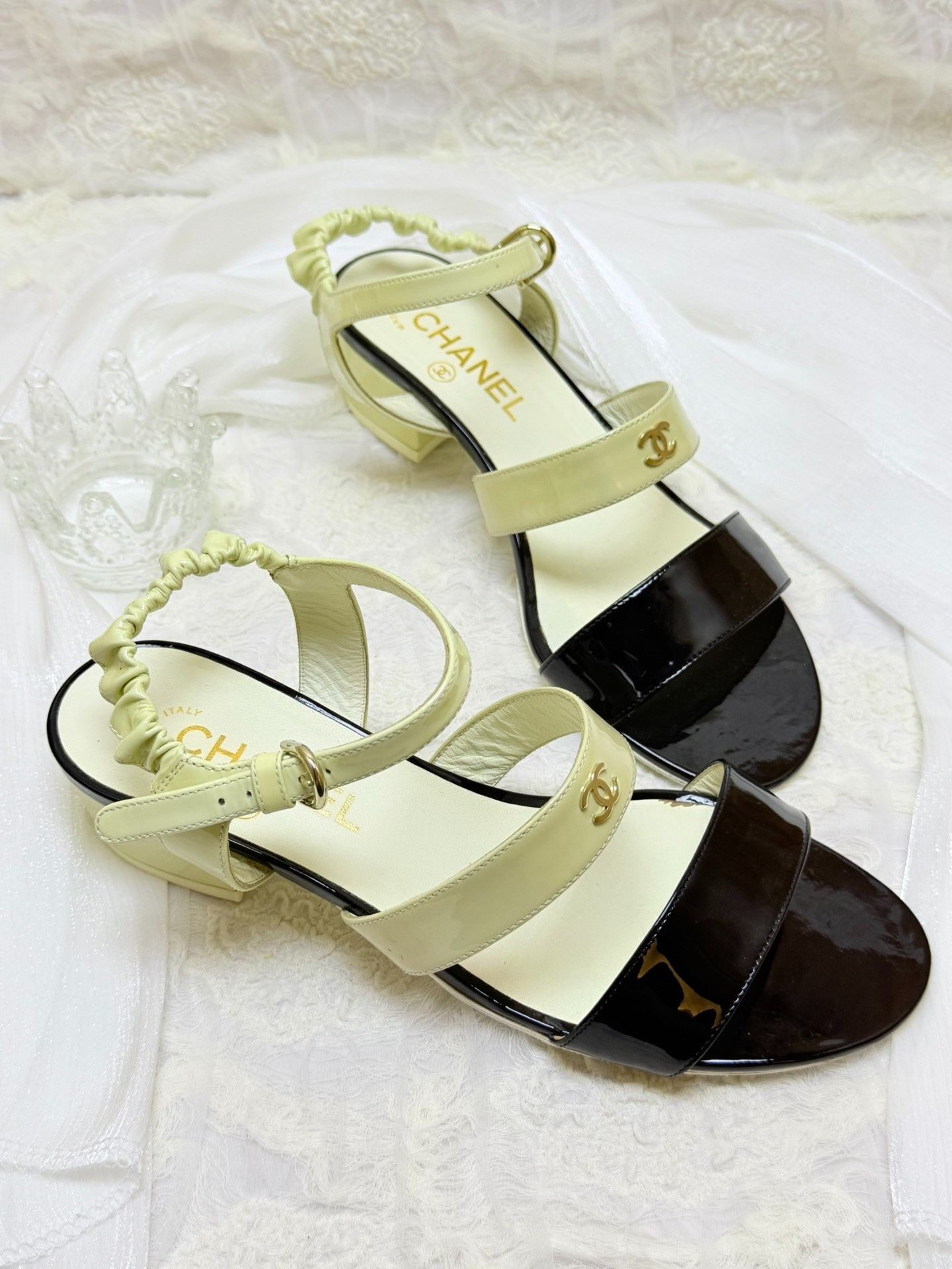 Chanel Chanel Retro Gold Sandals us_7-5 Women Size US 7.5 / IT 37.5 - 4 Thumbnail