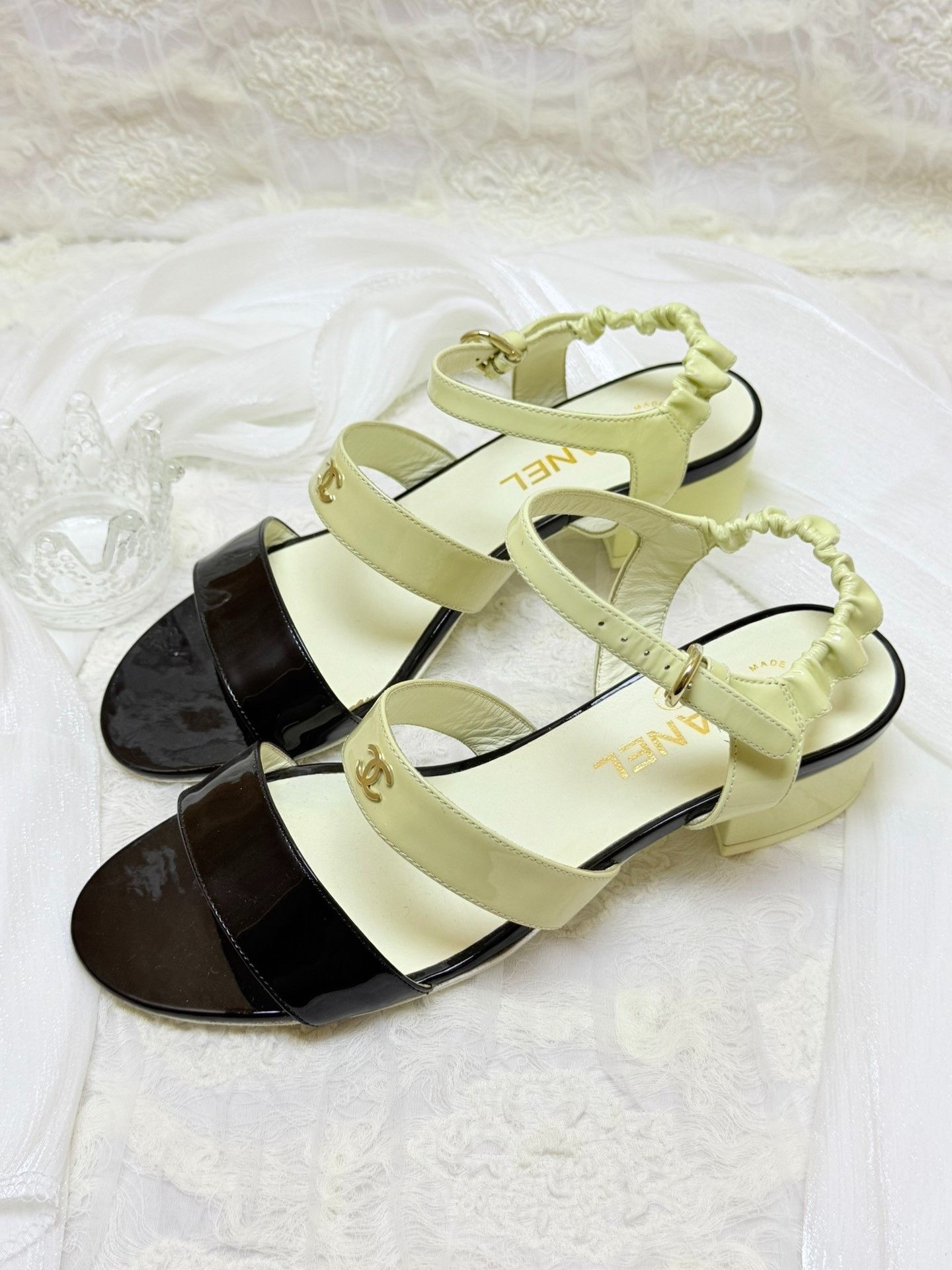 Chanel Chanel Retro Gold Sandals us_7-5 Women Size US 7.5 / IT 37.5 - 3 Thumbnail
