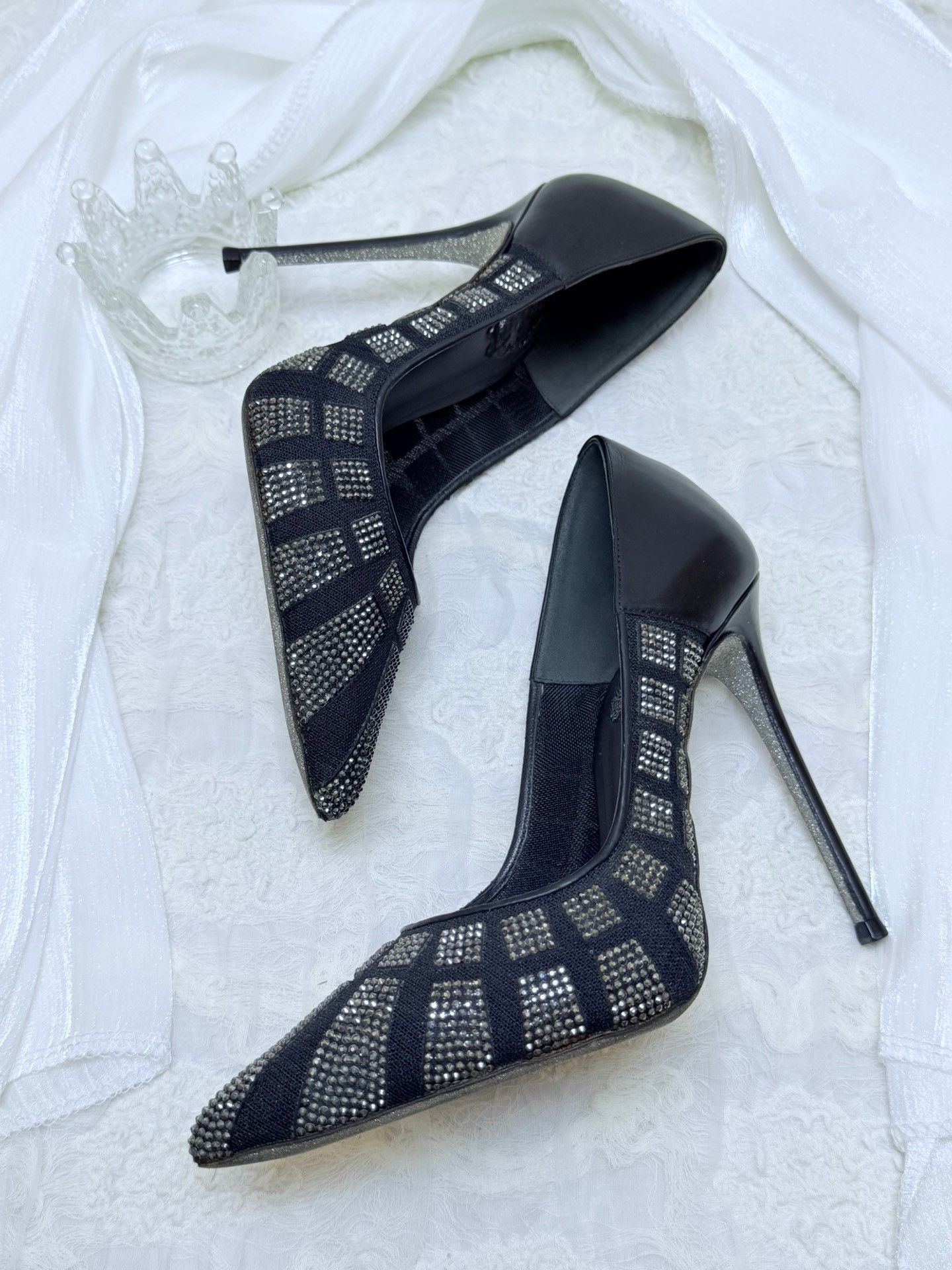 Rene Caovilla Rene Caovilla Black Lowtop Sneakers us_5 Women Size US 5 / IT 35 - 2 Thumbnail