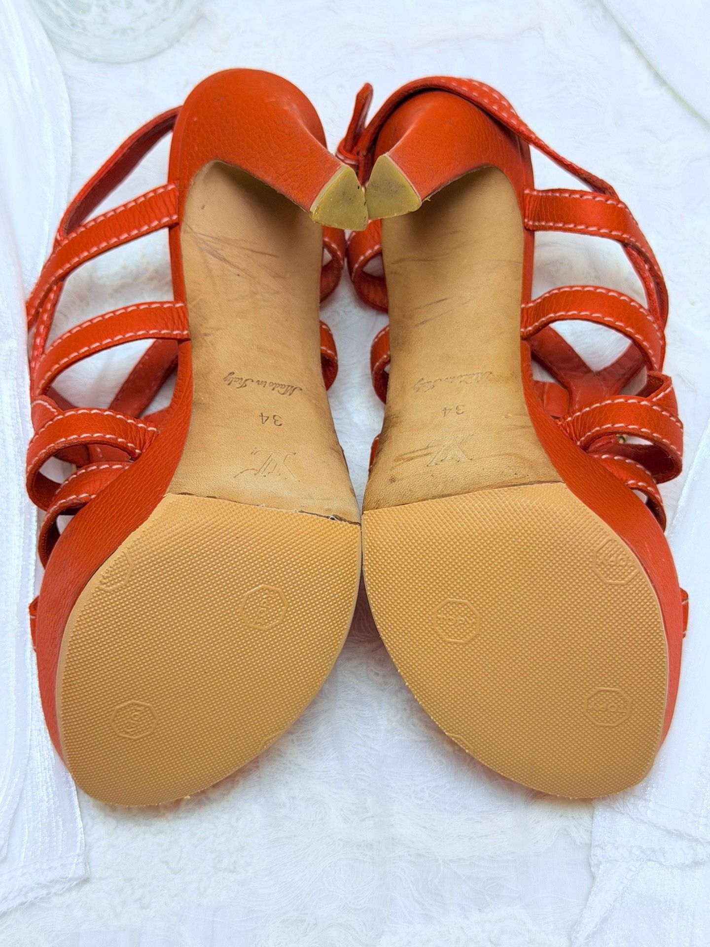 Louis Vuitton Louis Vuitton Leather Sandals it_34 Women Size US 4 / IT 34 - 7 Thumbnail