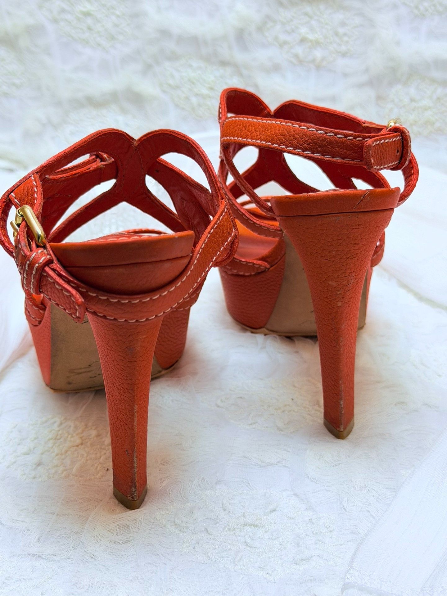 Louis Vuitton Louis Vuitton Leather Sandals it_34 Women Size US 4 / IT 34 - 6 Thumbnail