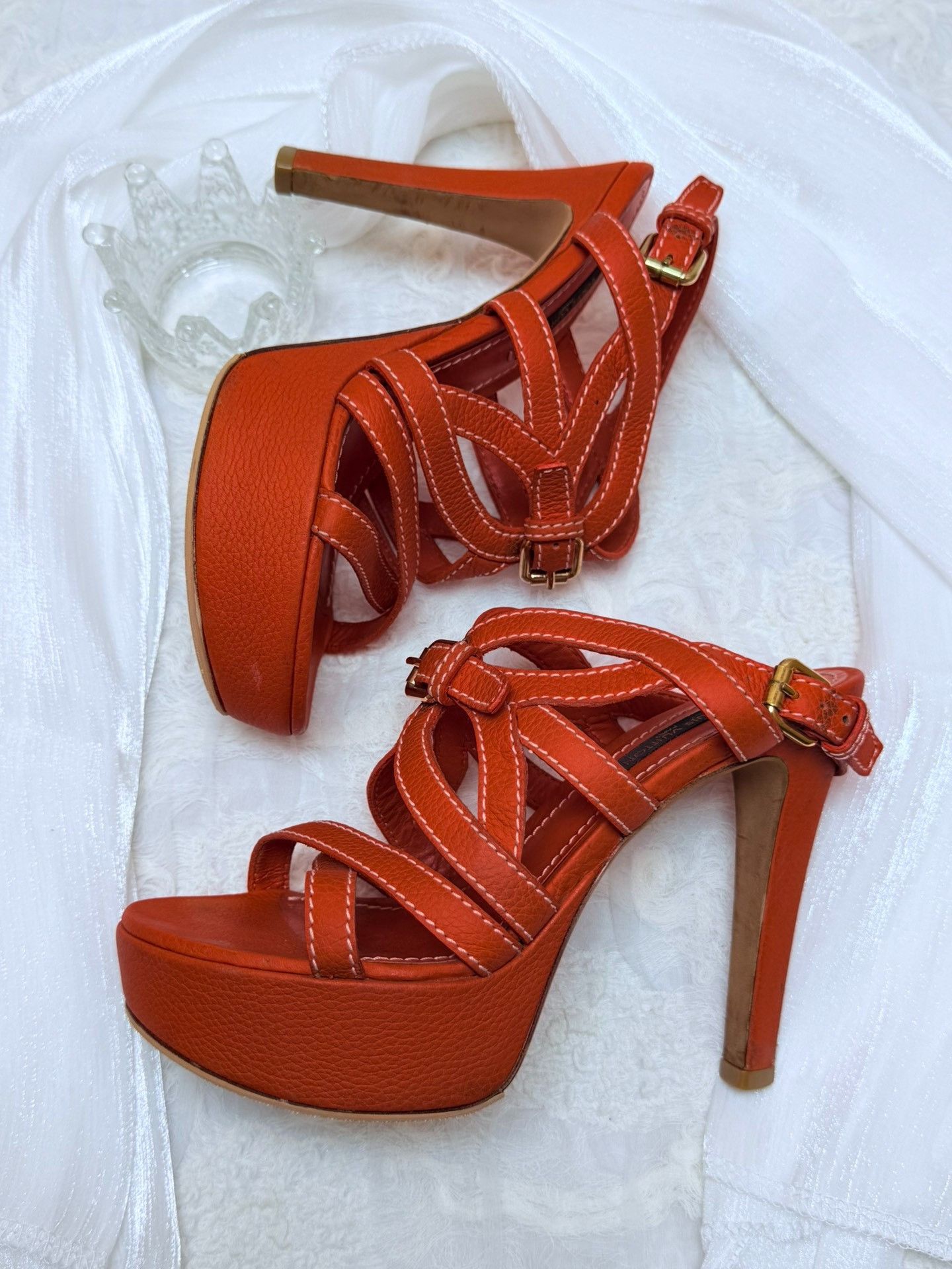 Louis Vuitton Louis Vuitton Leather Sandals it_34 Women Size US 4 / IT 34 - 4 Thumbnail