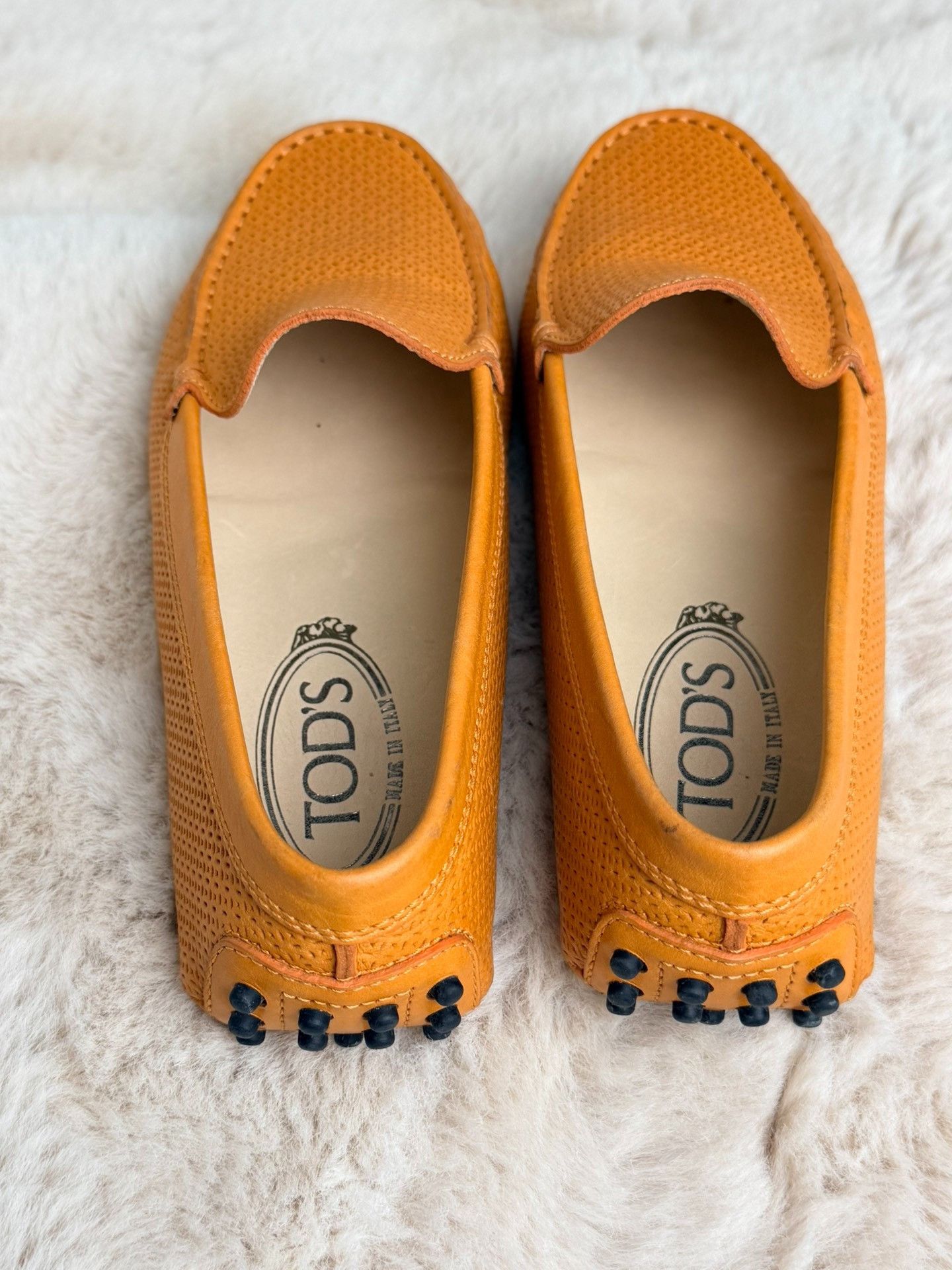 Tod's Tod's Leather Orange Lowtop Sneakers us_6 Women Size US 6 / IT 36 - 4 Thumbnail