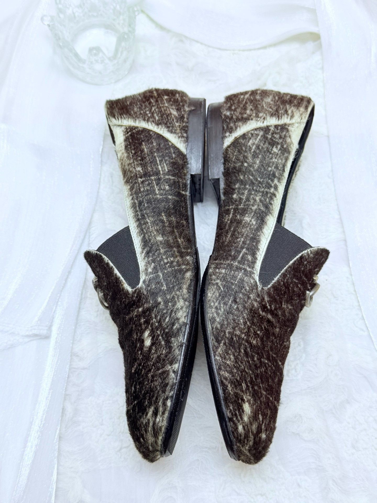 Chanel Chanel Distressed Brown Lowtop Sneakers us_6-5 Women Size US 6.5 / IT 36.5 - 4 Thumbnail