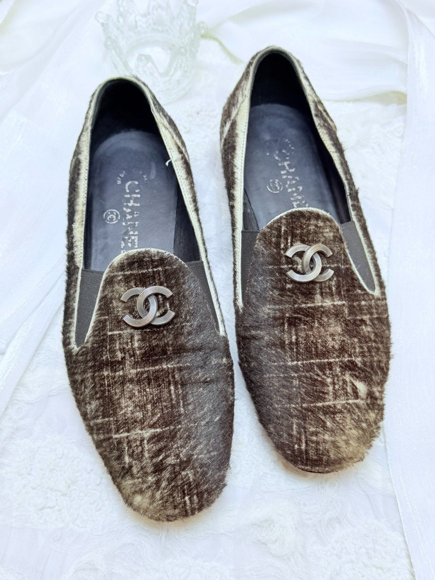 Chanel Chanel Distressed Brown Lowtop Sneakers us_6-5 Women Size US 6.5 / IT 36.5 - 2 Thumbnail