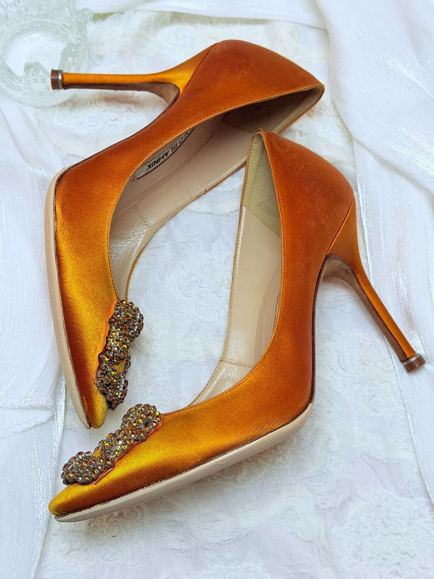 Manolo Blahnik Manolo Blahnik Yellow Lowtop Sneakers us_6-5 Women Size US 6.5 / IT 36.5 - 3 Thumbnail
