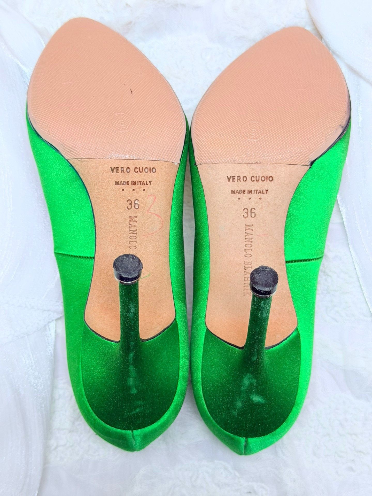 Manolo Blahnik Manolo Blahnik Green Lowtop Sneakers us_6 Women Size US 6 / IT 36 - 4 Thumbnail