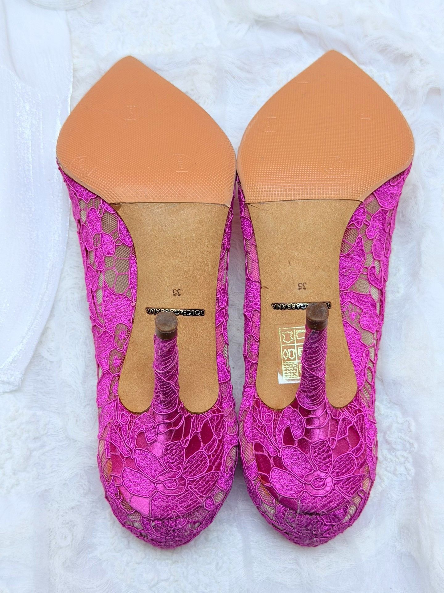 Dolce & Gabbana Dolce & Gabbana Pink Lowtop Sneakers us_5 Women Size US 5 / IT 35 - 5 Thumbnail