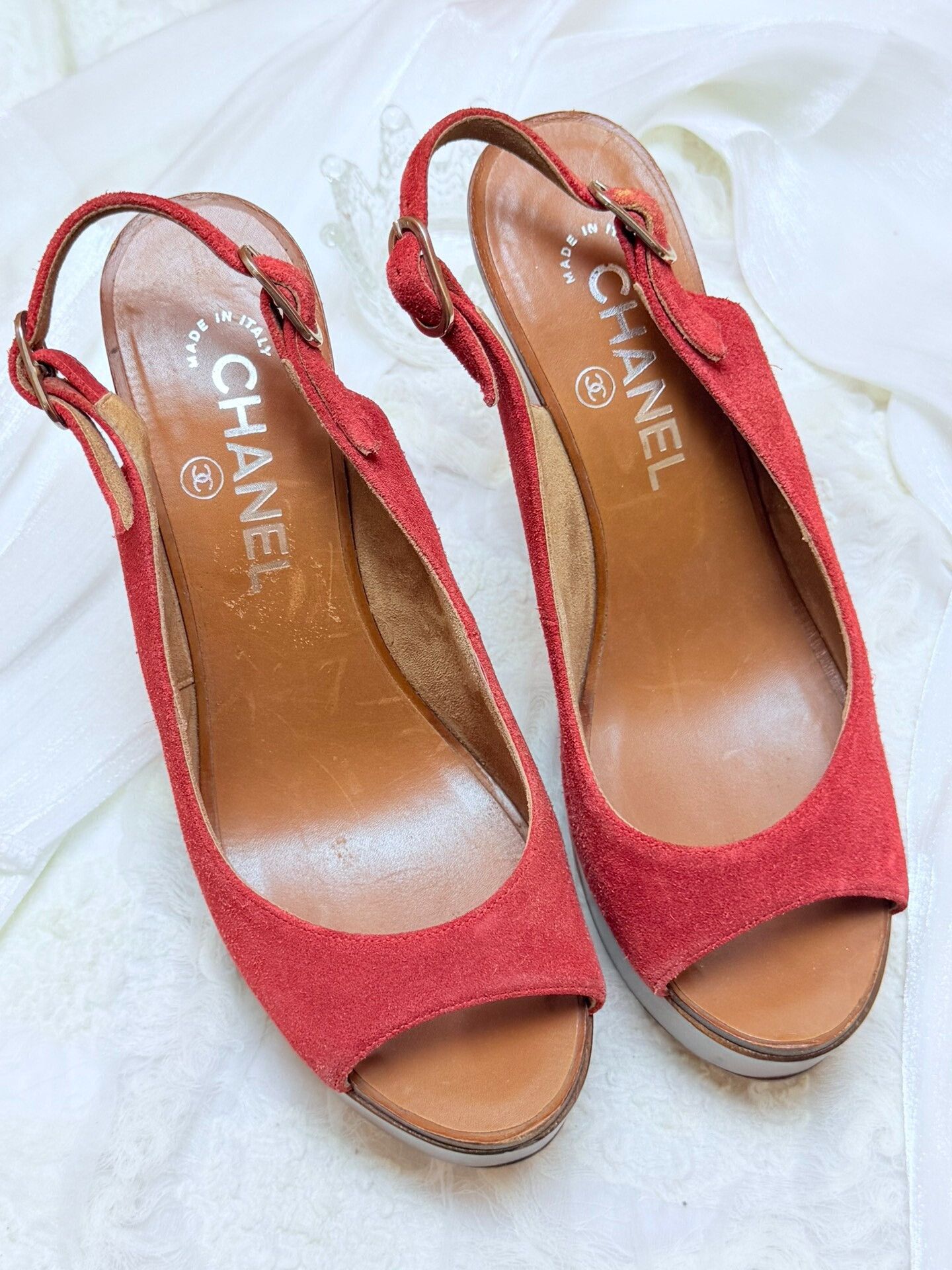 Chanel Chanel Suede Red Sandals us_8 Women Size US 8 / IT 38 - 2 Thumbnail