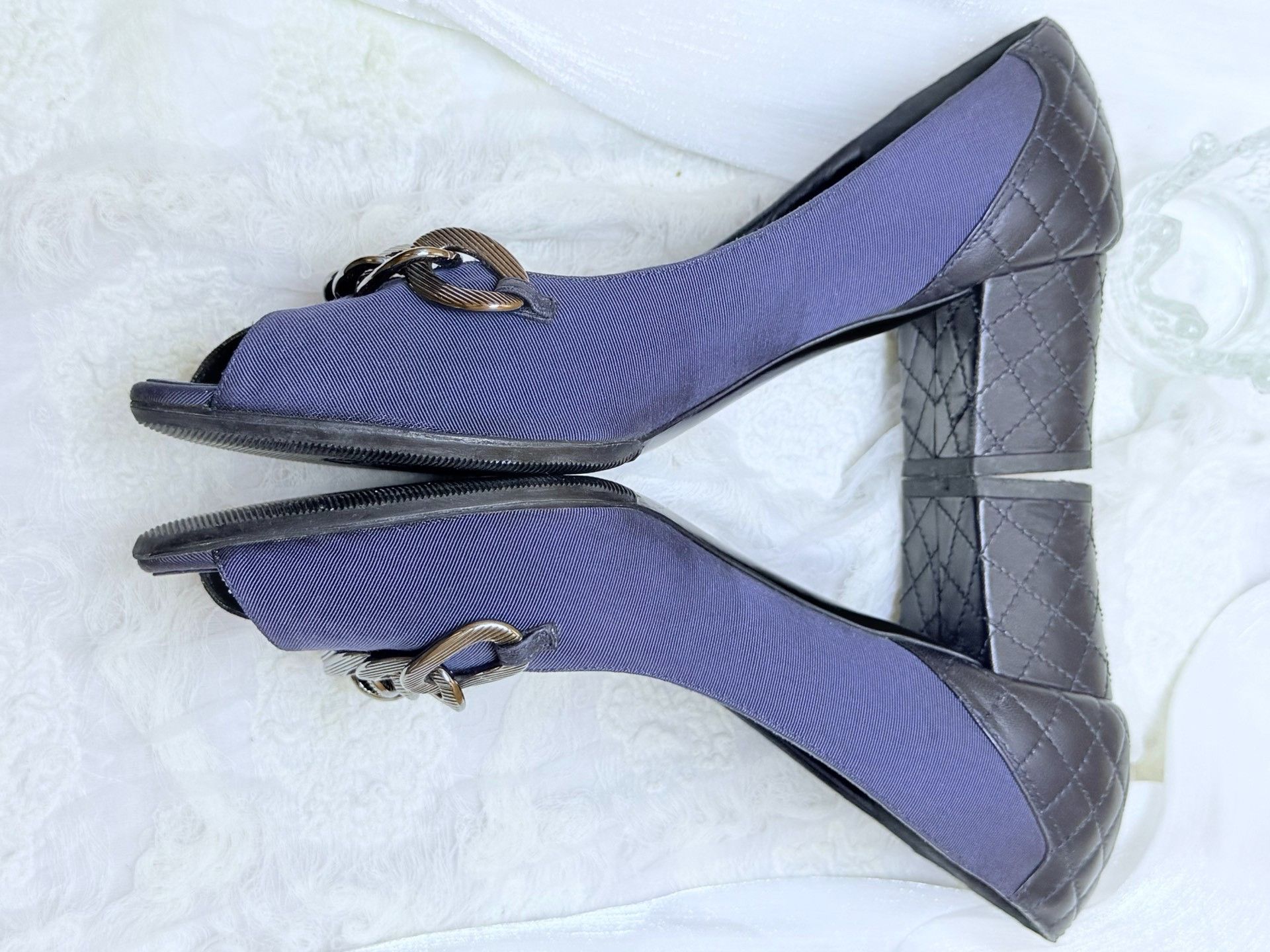 Chanel Chanel Plaid Purple Lowtop Sneakers us_8 Women Size US 8 / IT 38 - 4 Thumbnail