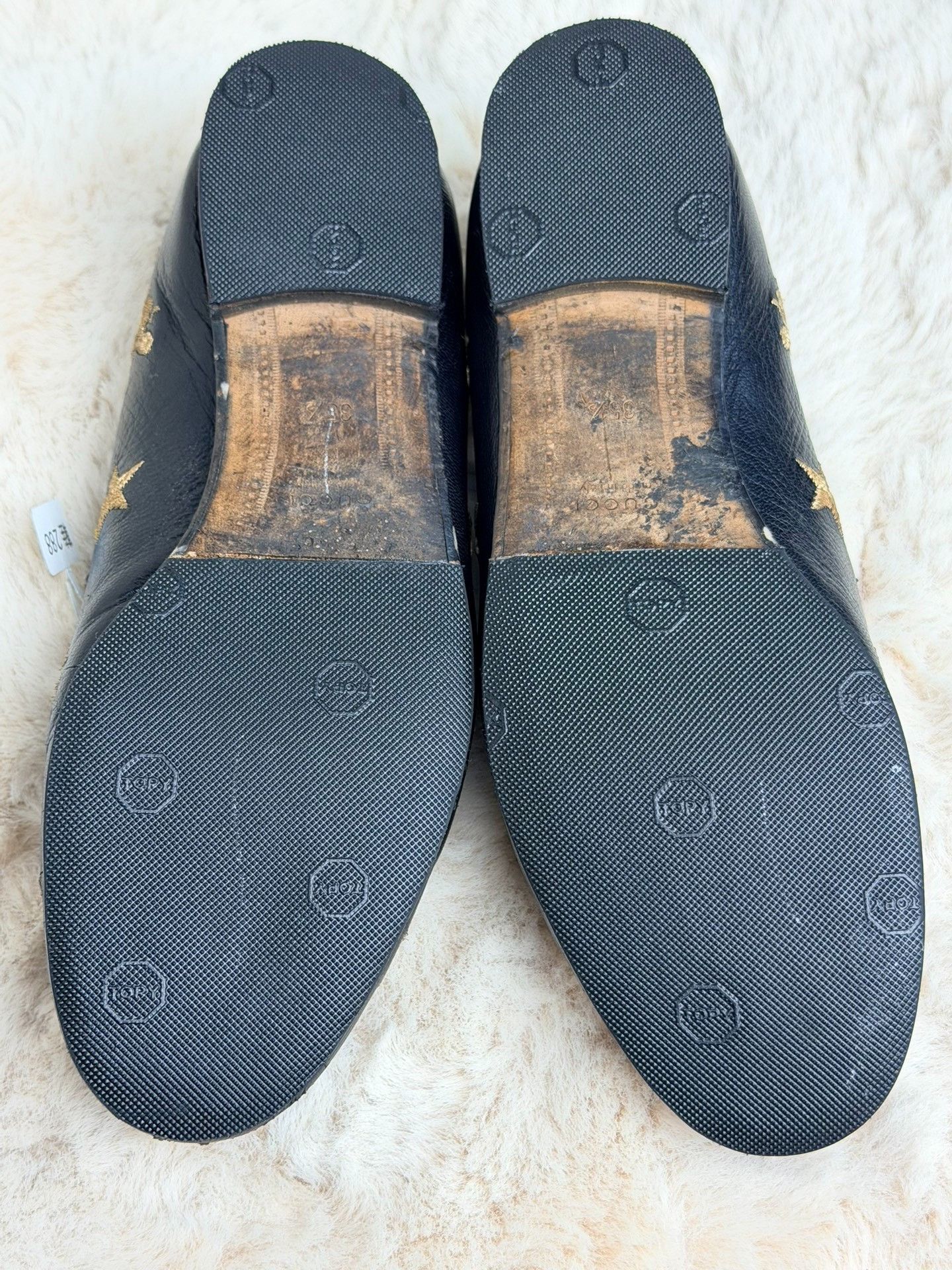 Gucci Gucci Embroidered Black Lowtop Sneakers us_5-5 Women Size US 5.5 / IT 35.5 - 5 Thumbnail