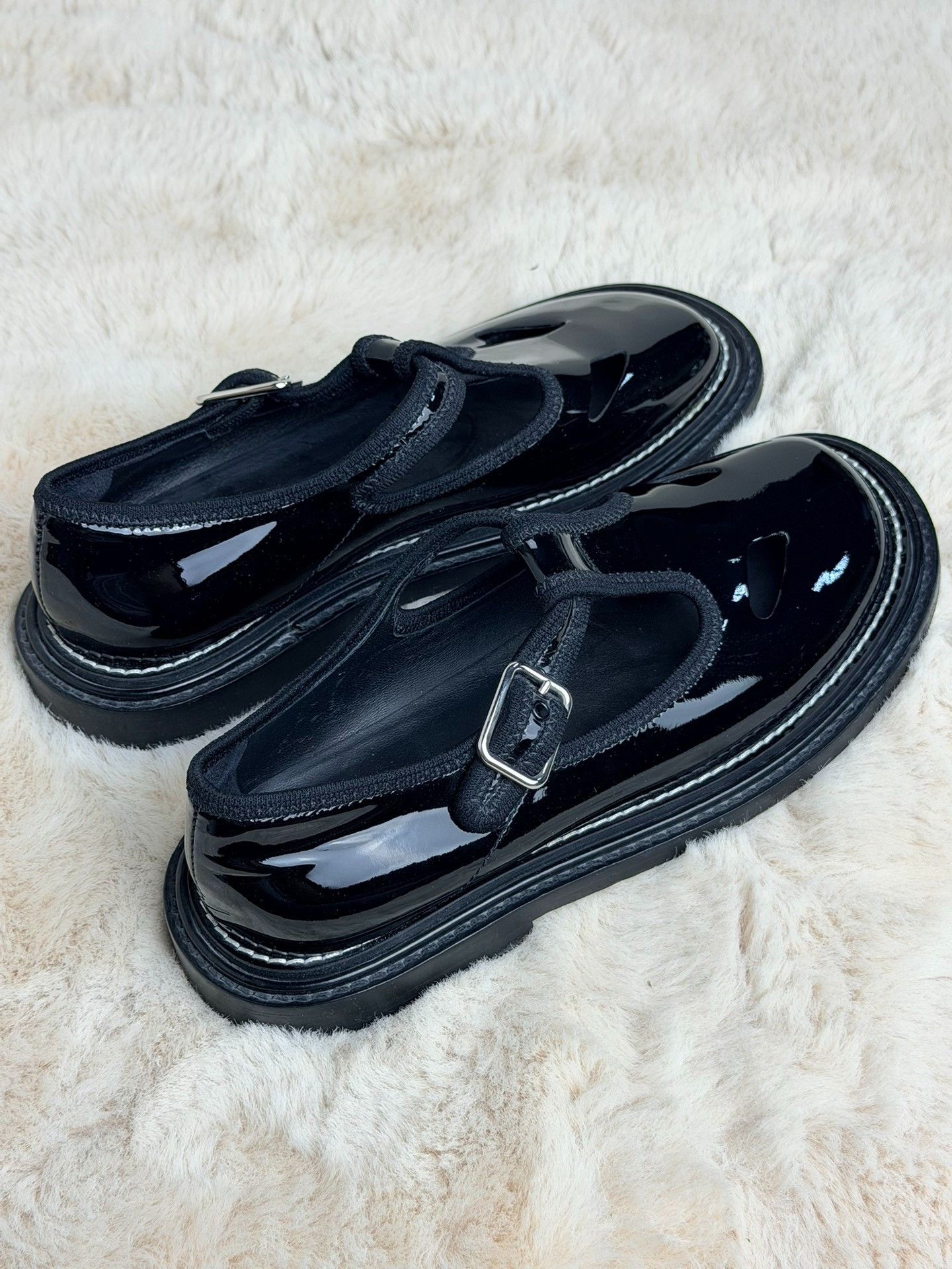Burberry Burberry Patent Black Lowtop Sneakers us_6-5 Women Size US 6.5 / IT 36.5 - 3 Thumbnail