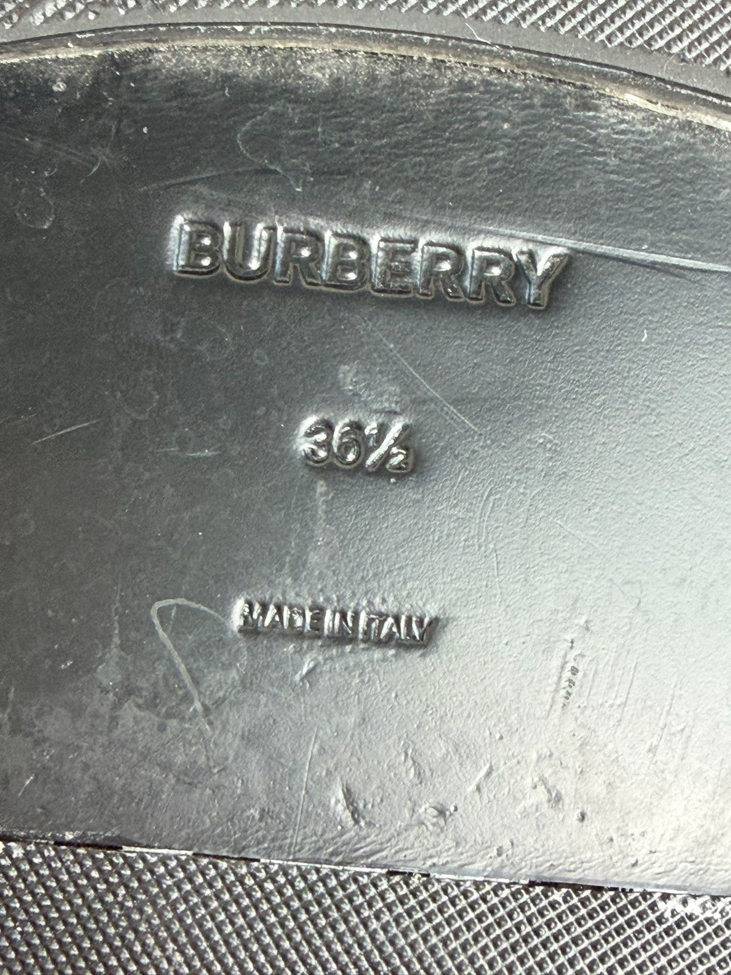 Burberry Burberry Patent Black Lowtop Sneakers us_6-5 Women Size US 6.5 / IT 36.5 - 6 Thumbnail