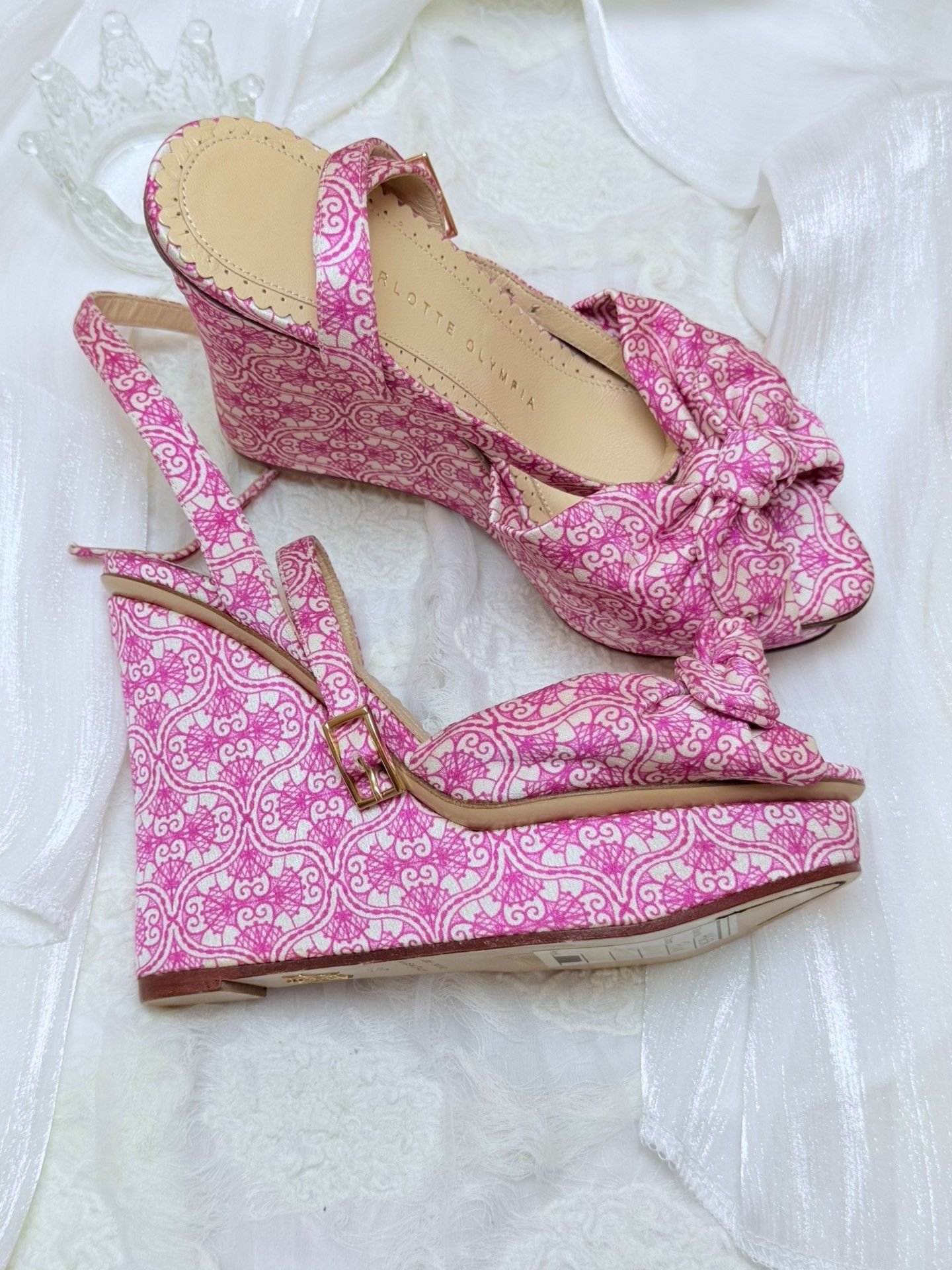 Charlotte Olympia Charlotte Olympia Printed Pink Sandals us_5 Women Size US 5 / IT 35 - 4 Thumbnail