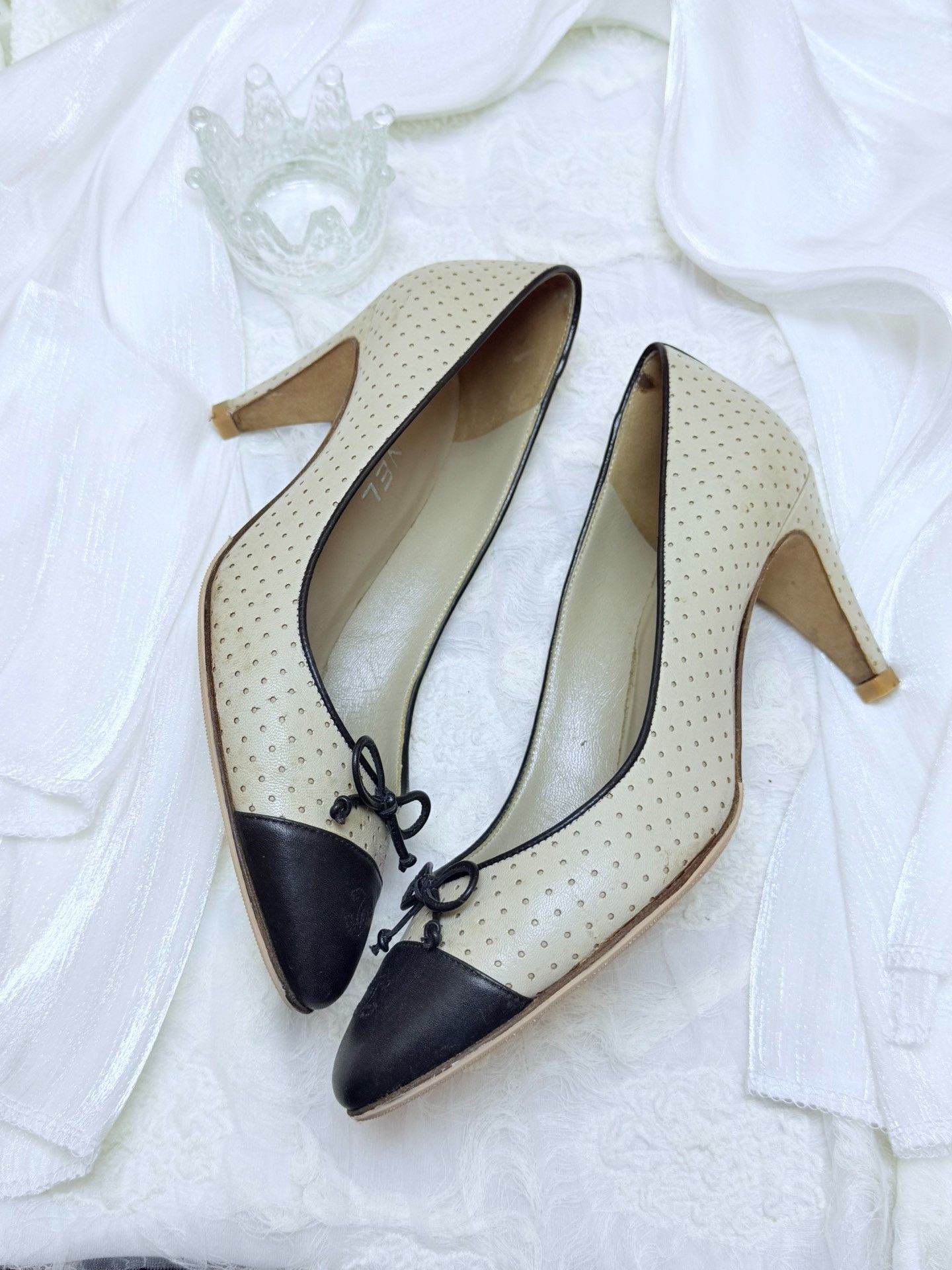Chanel Chanel Multi Lowtop Sneakers us_7-5 Women Size US 7.5 / IT 37.5 - 2 Thumbnail