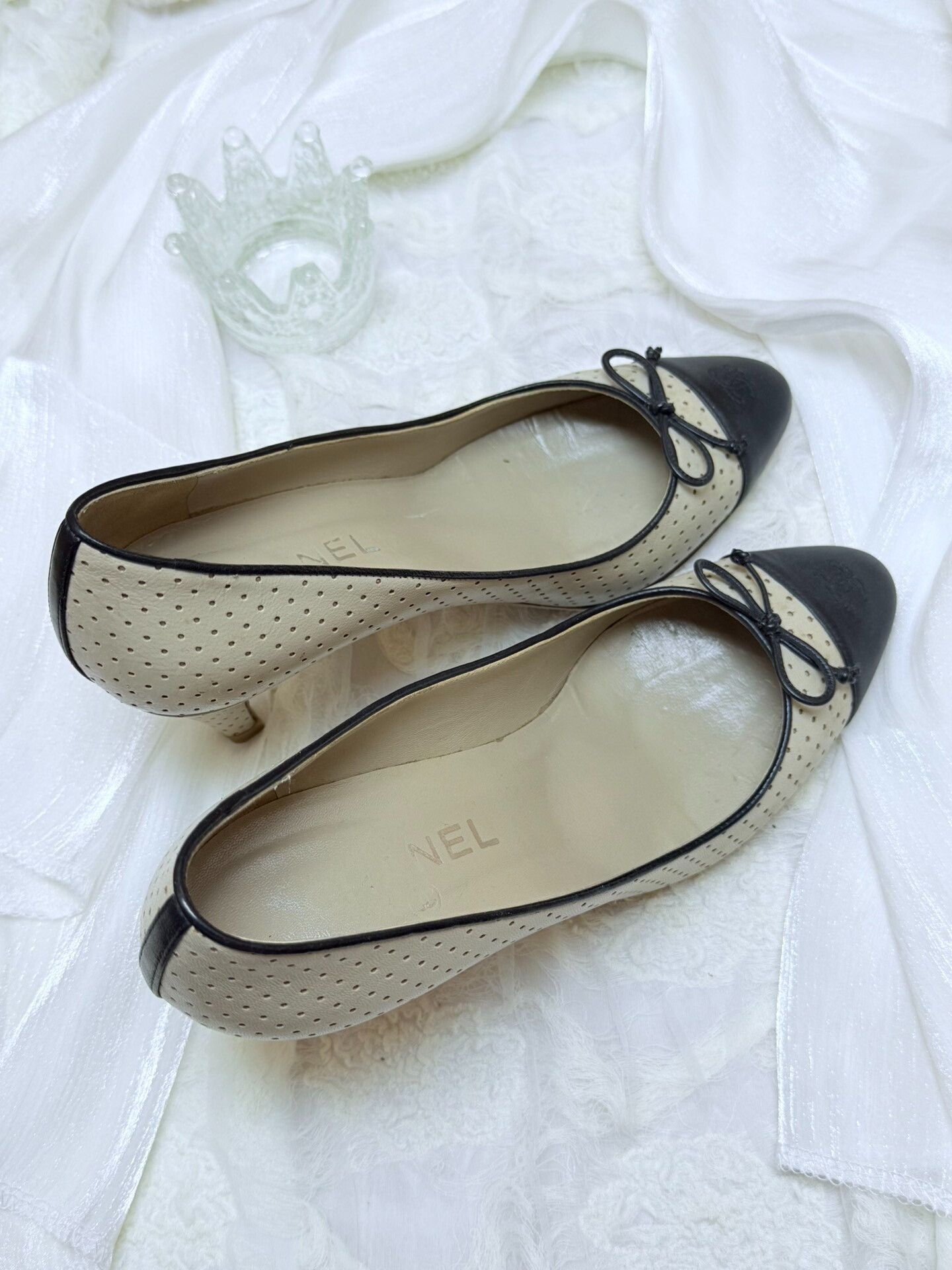 Chanel Chanel Multi Lowtop Sneakers us_7-5 Women Size US 7.5 / IT 37.5 - 4 Thumbnail